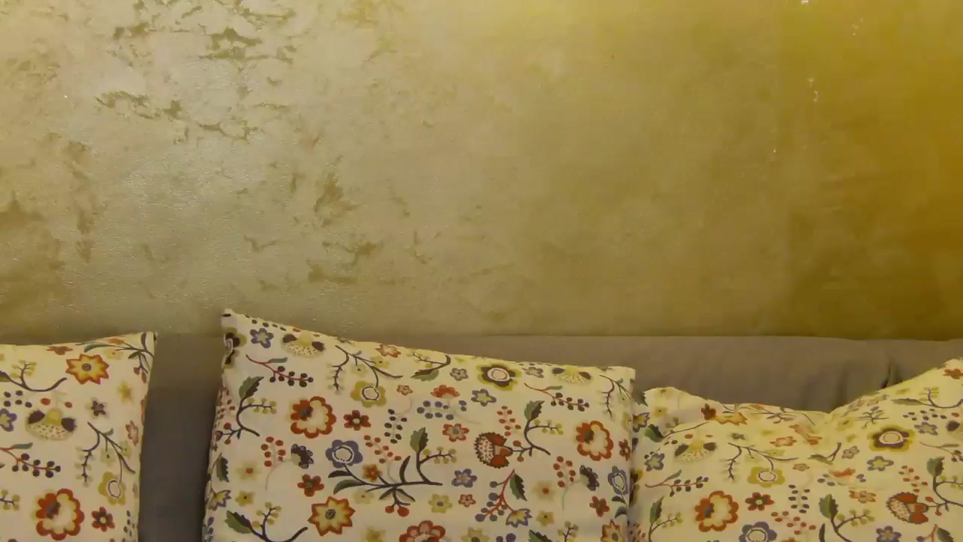 Gallery image thumbnail from Radiance's myfreecams stream on, 10/20/2024, 17:23 image 16 of 20