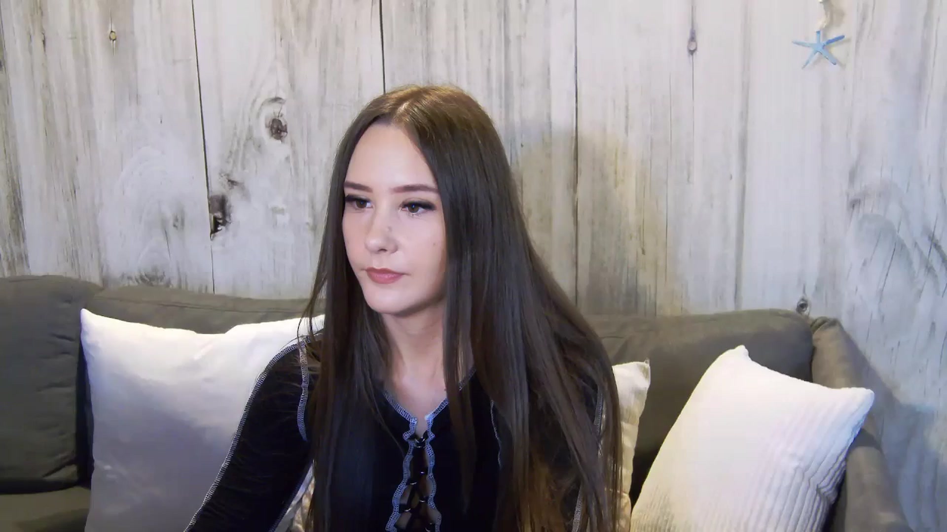 Gallery image thumbnail from Radiance's myfreecams stream on, 10/22/2024, 14:22 image 7 of 20
