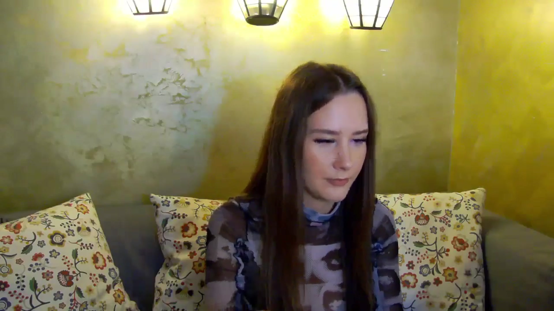 Gallery image thumbnail from Radiance's myfreecams stream on, 10/23/2024, 13:25 image 6 of 20