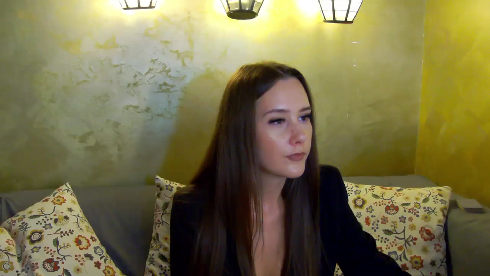 Gallery image thumbnail from Radiance's myfreecams stream on, 10/23/2024, 19:30 image 12 of 20
