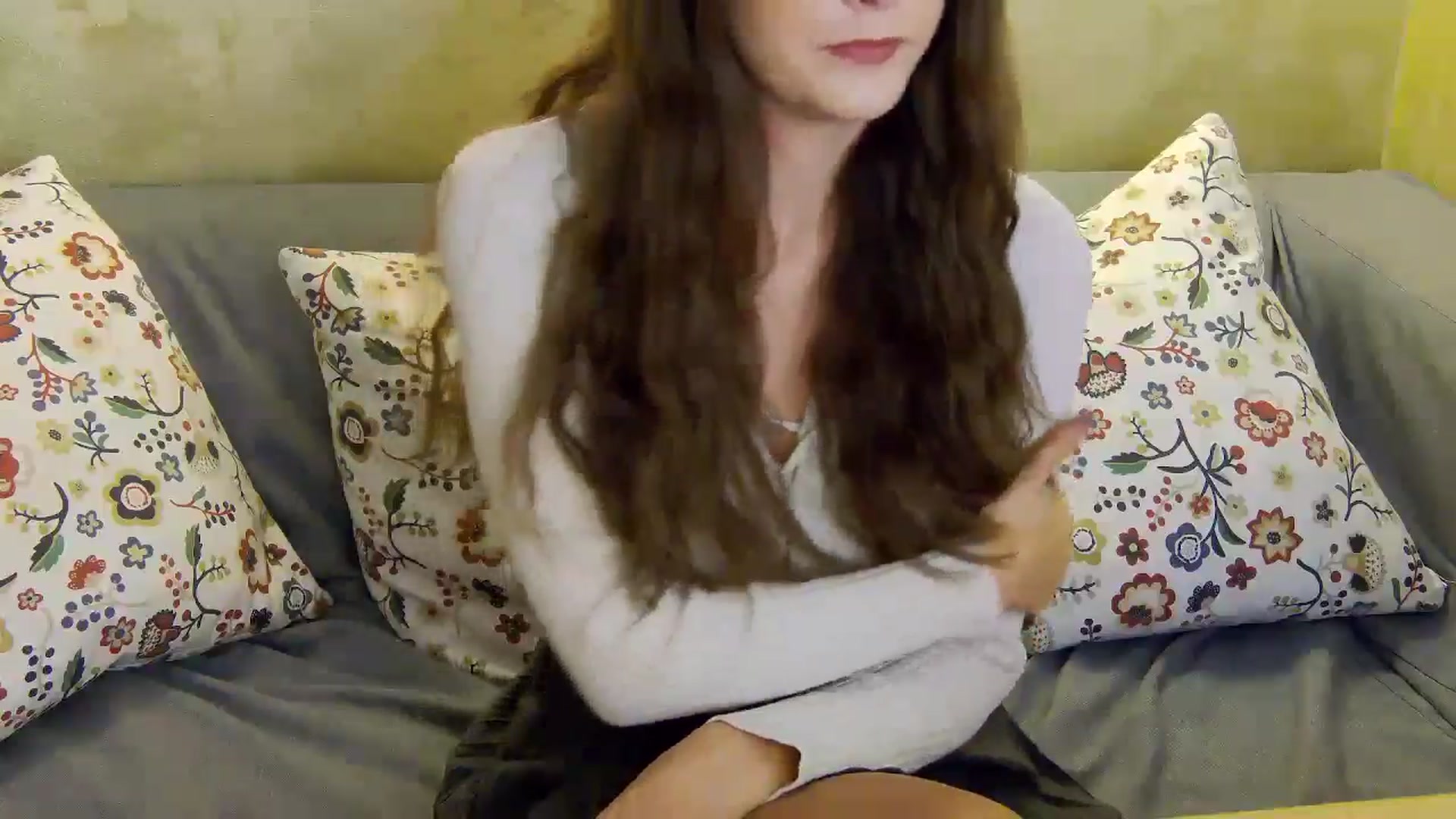 Gallery image thumbnail from Radiance's myfreecams stream on, 10/26/2024, 14:13 image 2 of 20