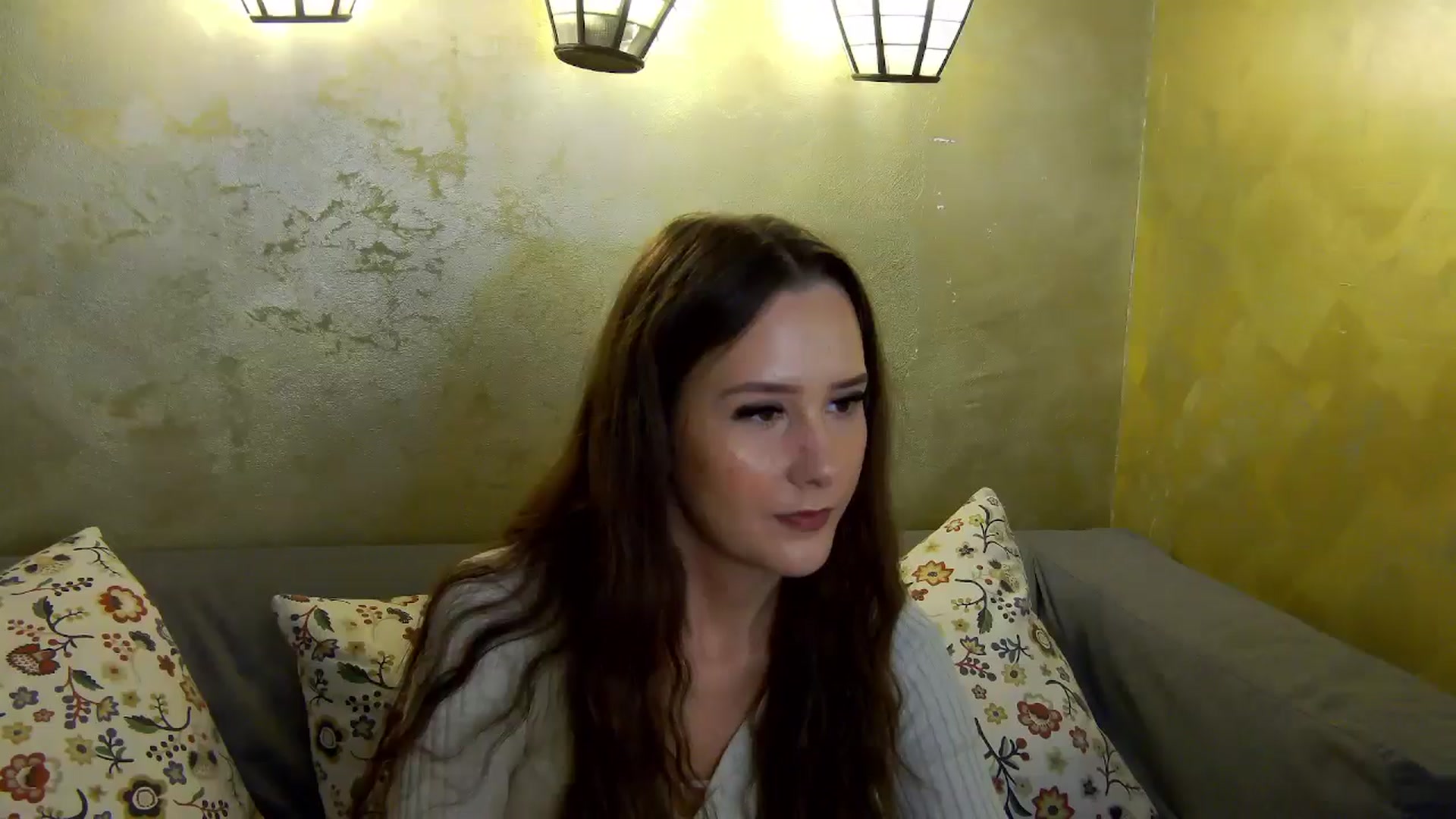 Gallery image thumbnail from Radiance's myfreecams stream on, 10/26/2024, 15:16 image 8 of 20