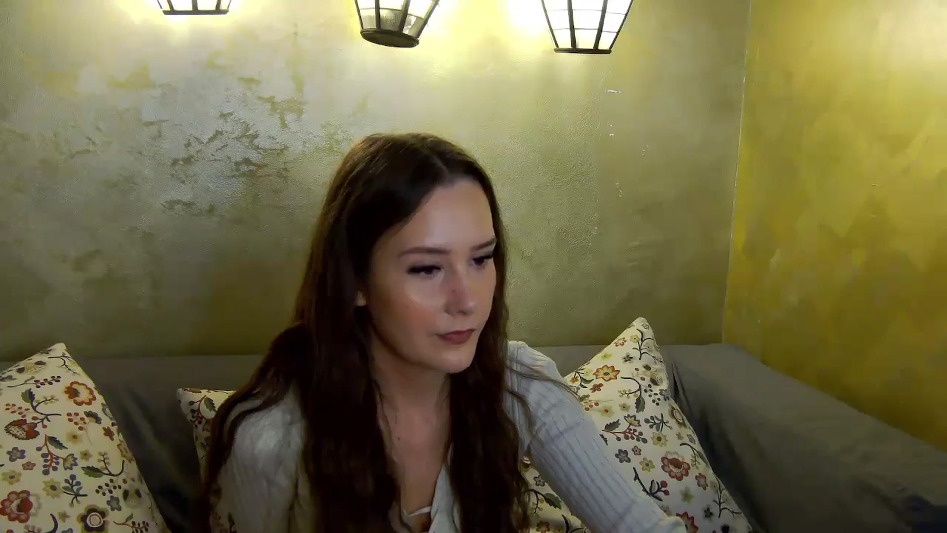 Gallery image thumbnail from Radiance's myfreecams stream on, 10/26/2024, 15:16 image 7 of 20