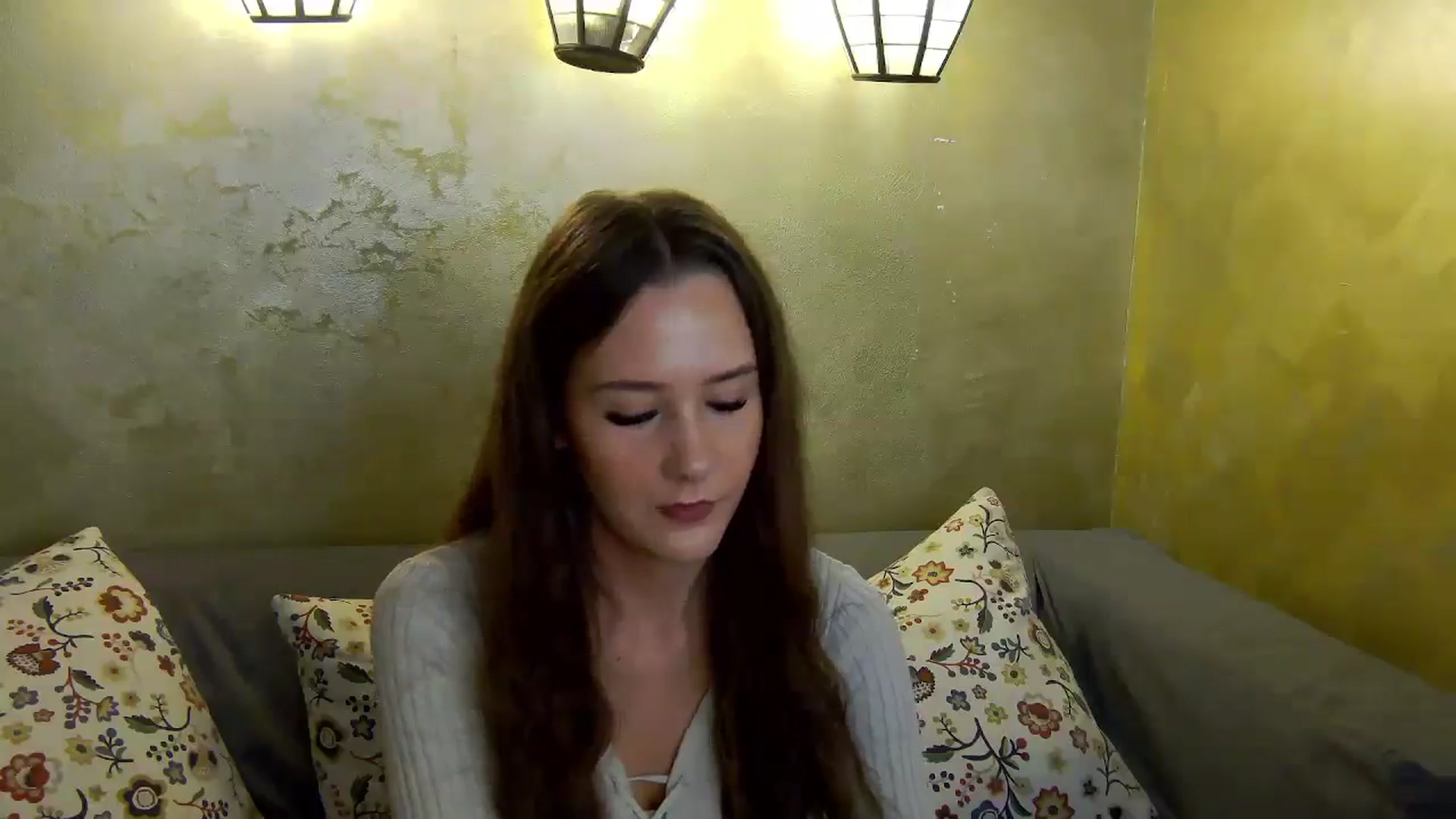 Gallery image thumbnail from Radiance's myfreecams stream on, 10/26/2024, 15:16 image 9 of 20