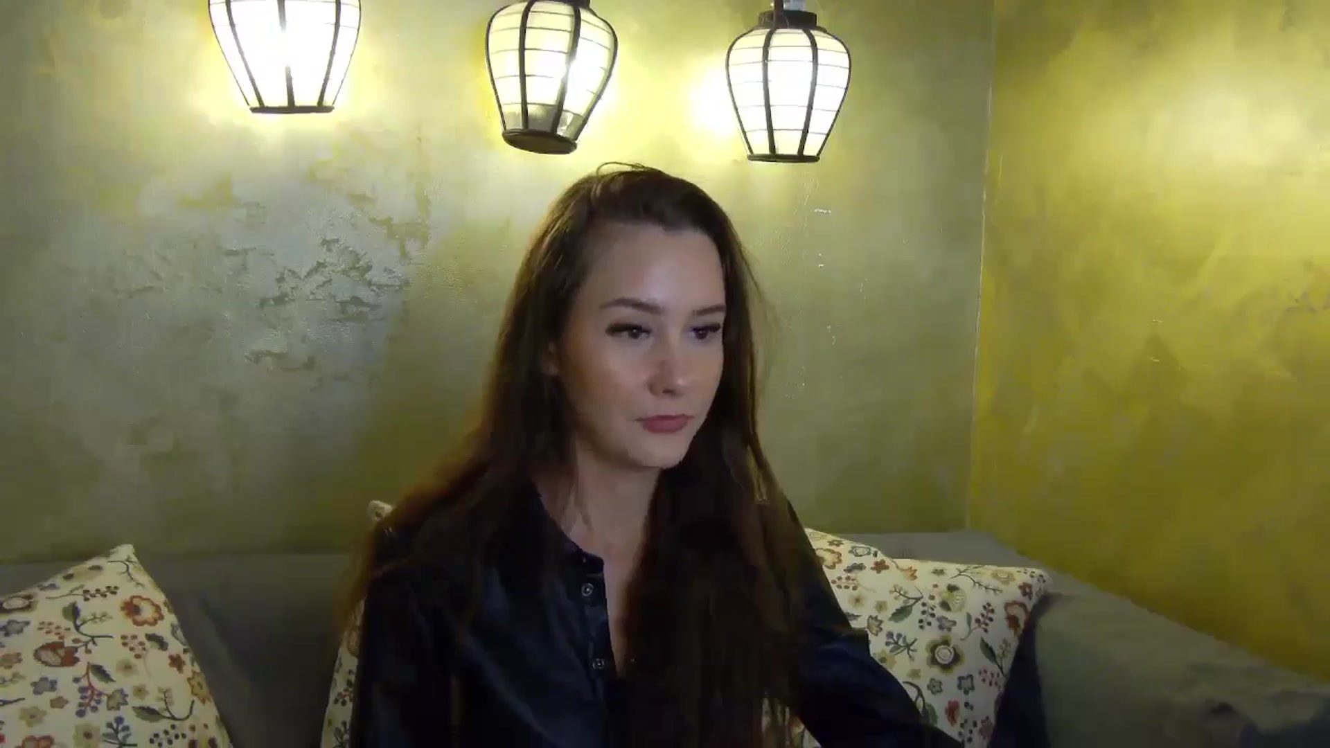 Gallery image thumbnail from Radiance's myfreecams stream on, 10/27/2024, 17:40 image 19 of 20