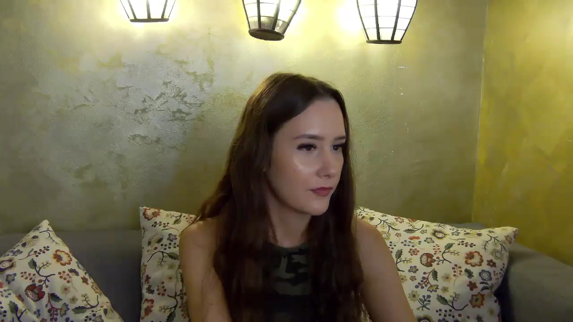 Gallery image thumbnail from Radiance's myfreecams stream on, 10/28/2024, 14:48 image 14 of 20