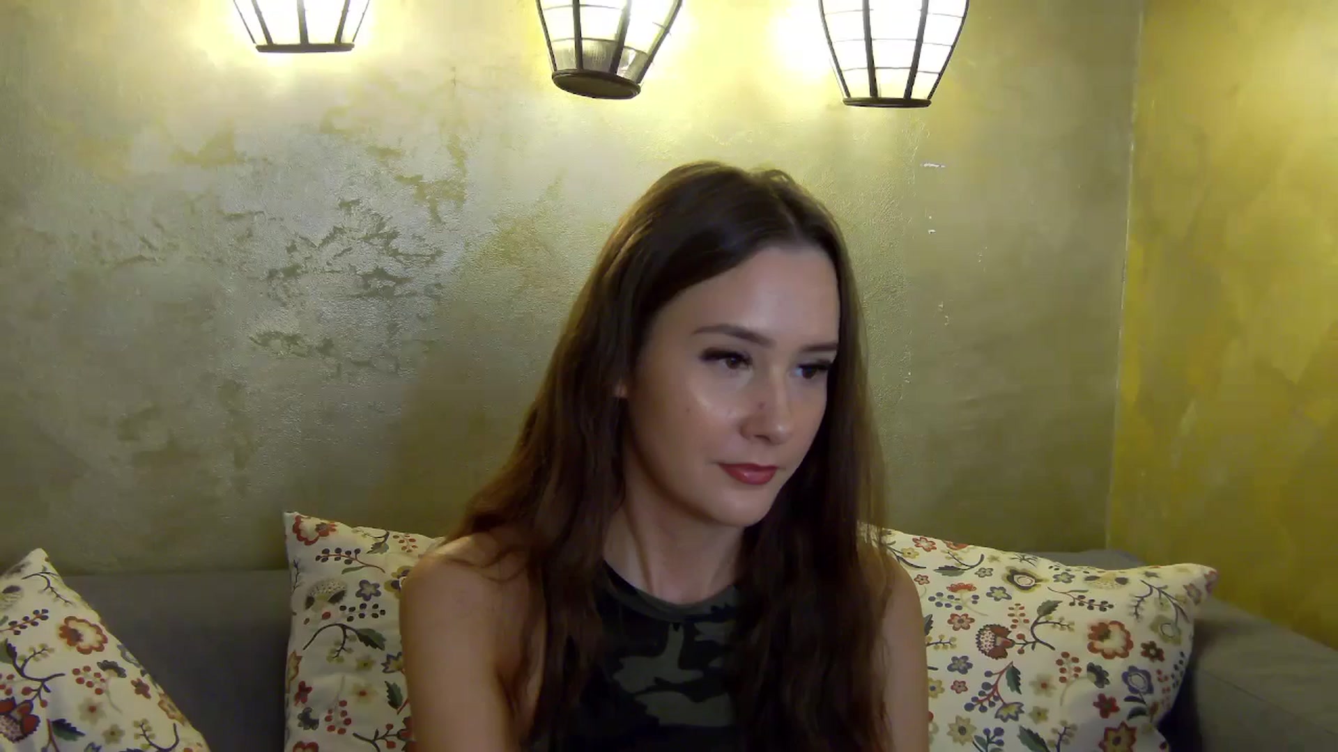Gallery image thumbnail from Radiance's myfreecams stream on, 10/28/2024, 16:14 image 15 of 20
