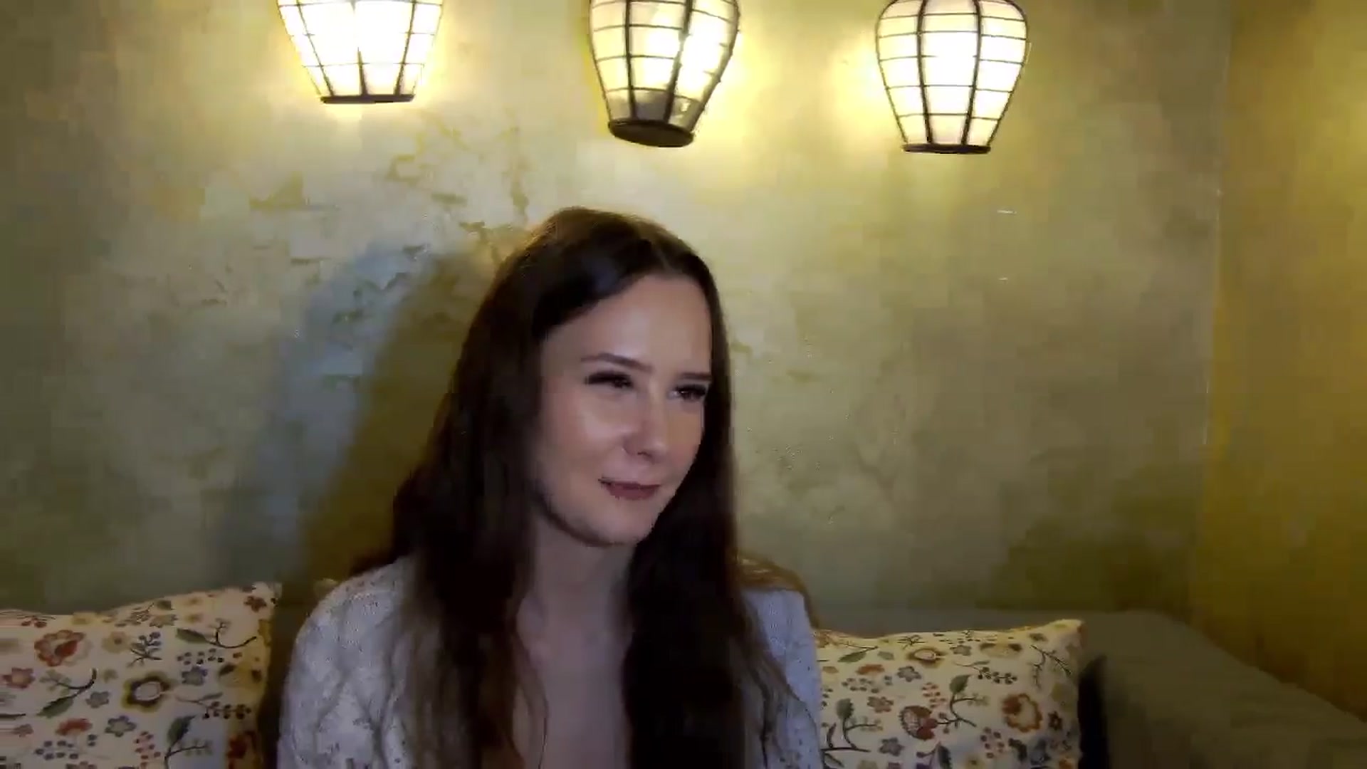 Gallery image thumbnail from Radiance's myfreecams stream on, 10/30/2024, 15:31 image 18 of 20
