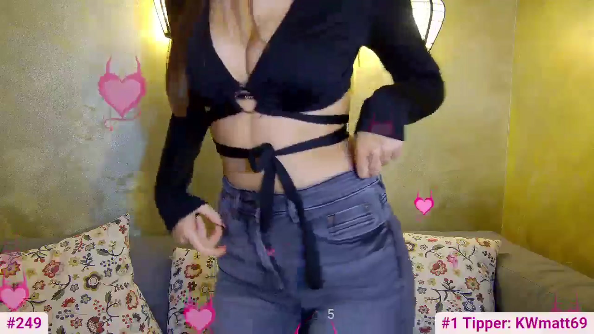 Gallery image thumbnail from Radiance's myfreecams stream on, 11/01/2024, 16:26 image 9 of 20