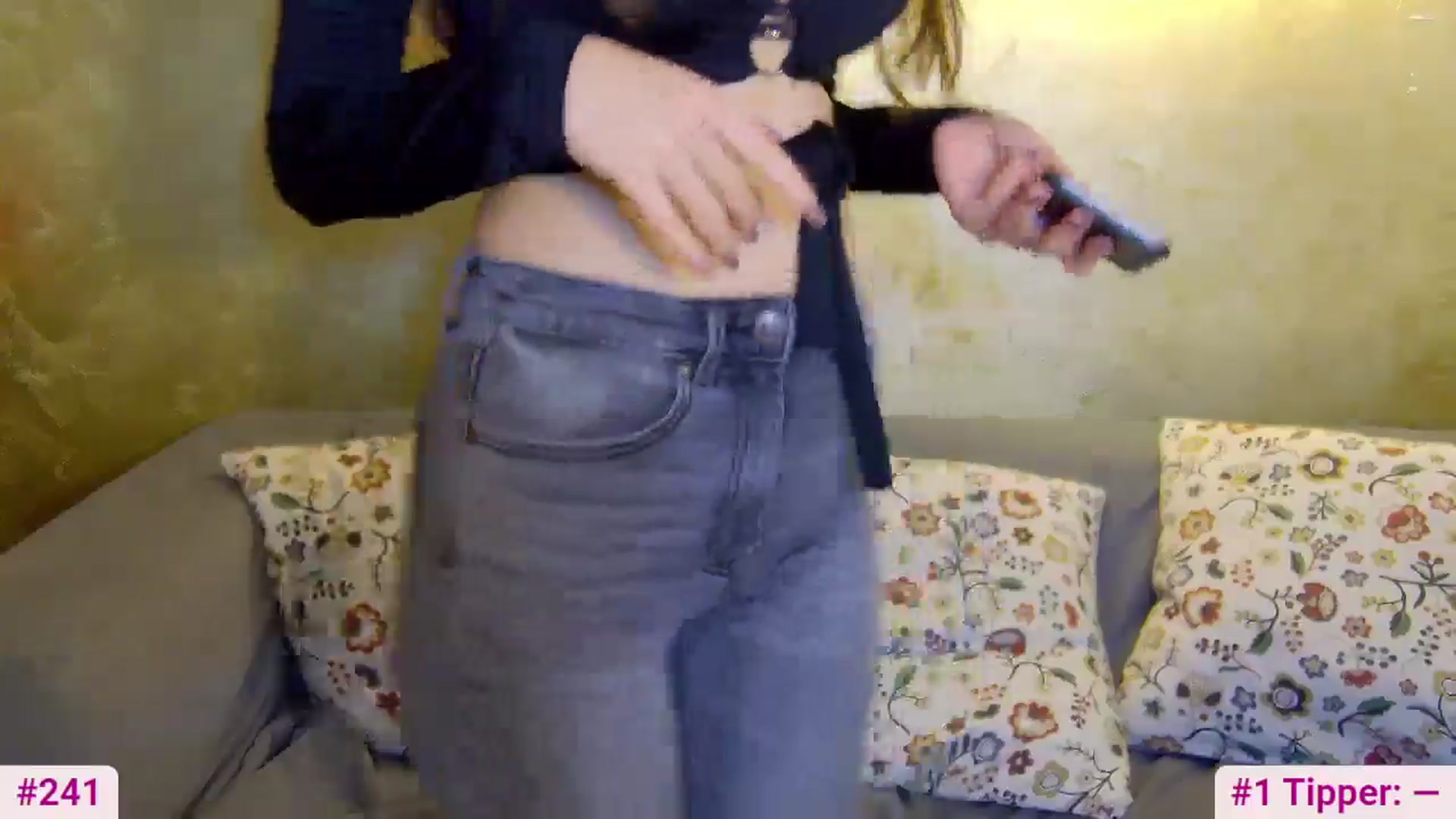 Gallery image thumbnail from Radiance's myfreecams stream on, 11/01/2024, 16:26 image 2 of 20