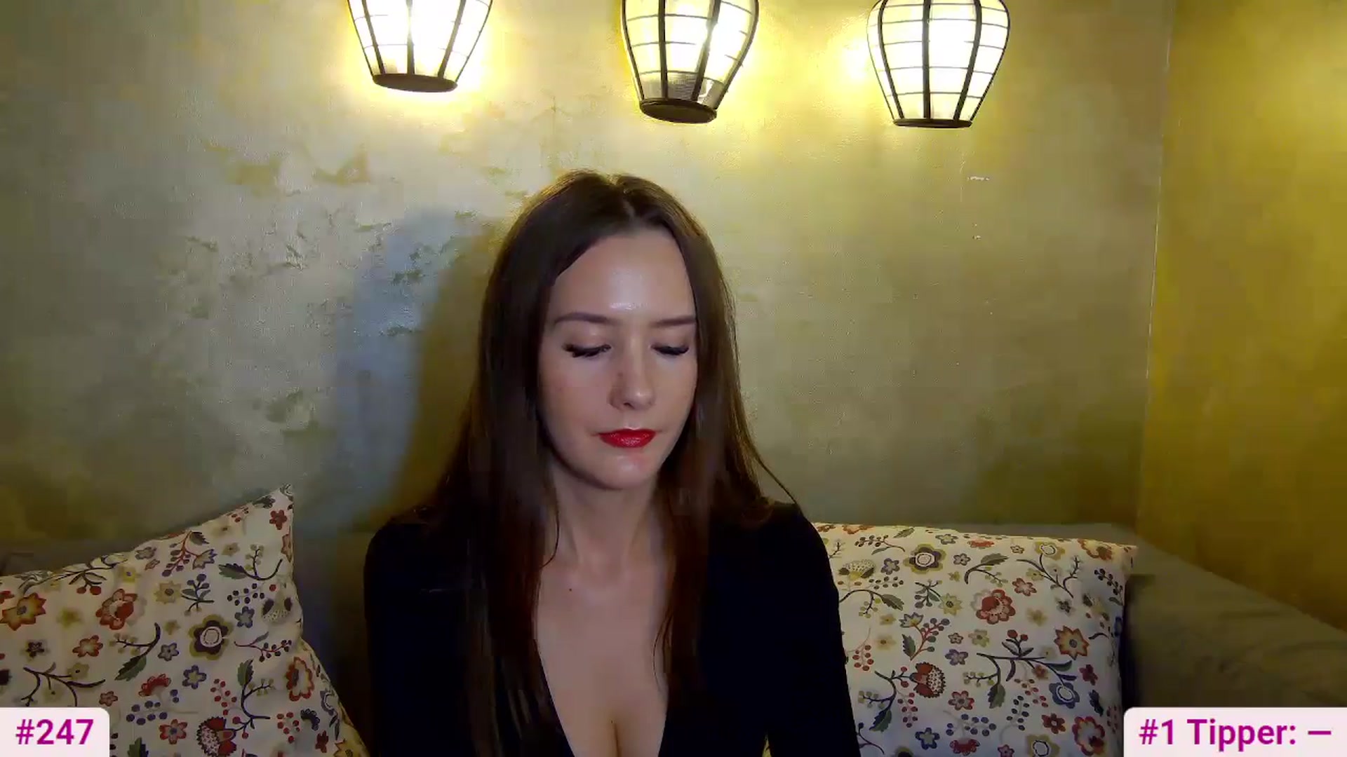 Gallery image thumbnail from Radiance's myfreecams stream on, 11/01/2024, 16:26 image 5 of 20