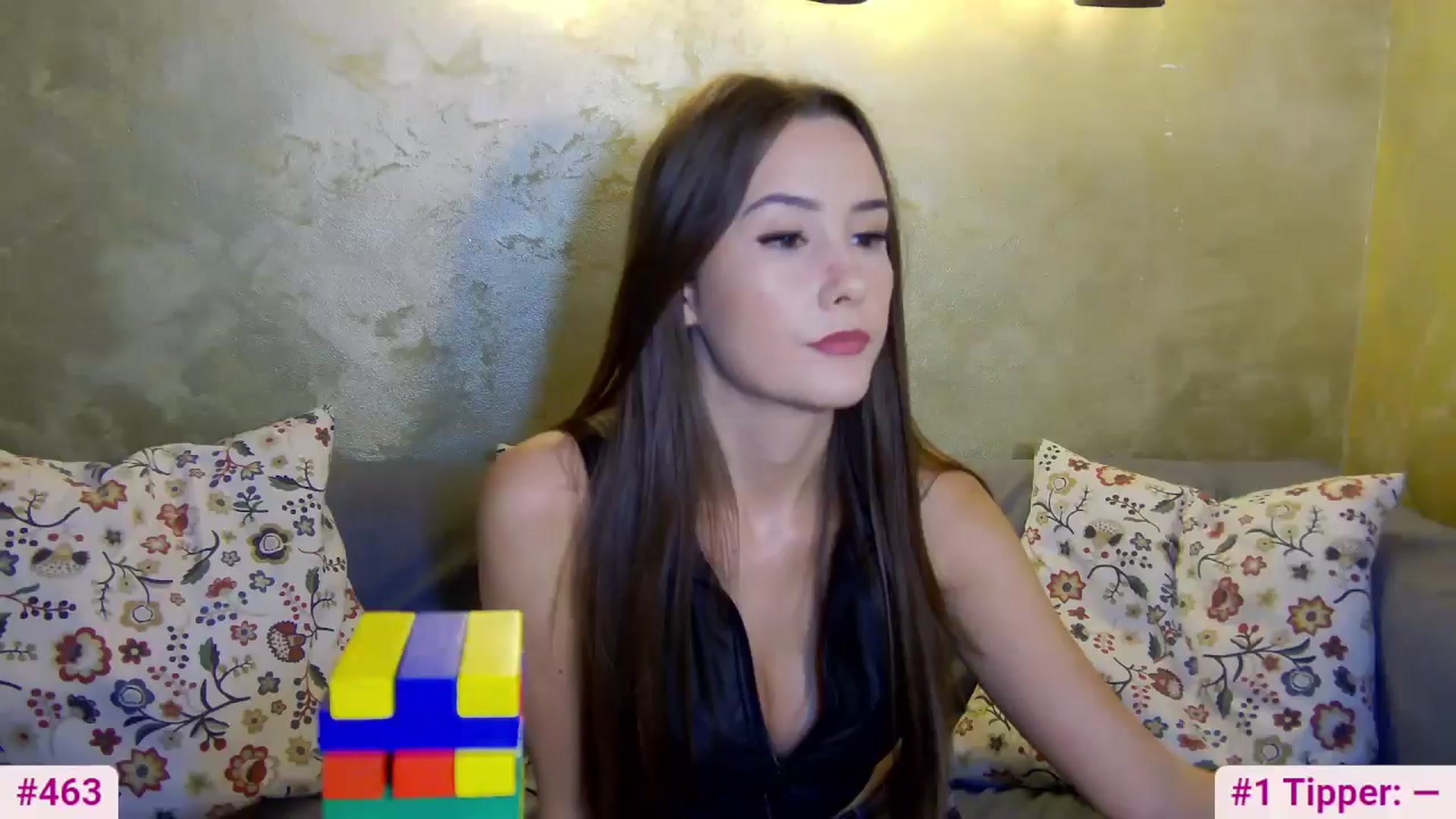 Gallery image thumbnail from Radiance's myfreecams stream on, 11/04/2024, 16:24 image 1 of 20