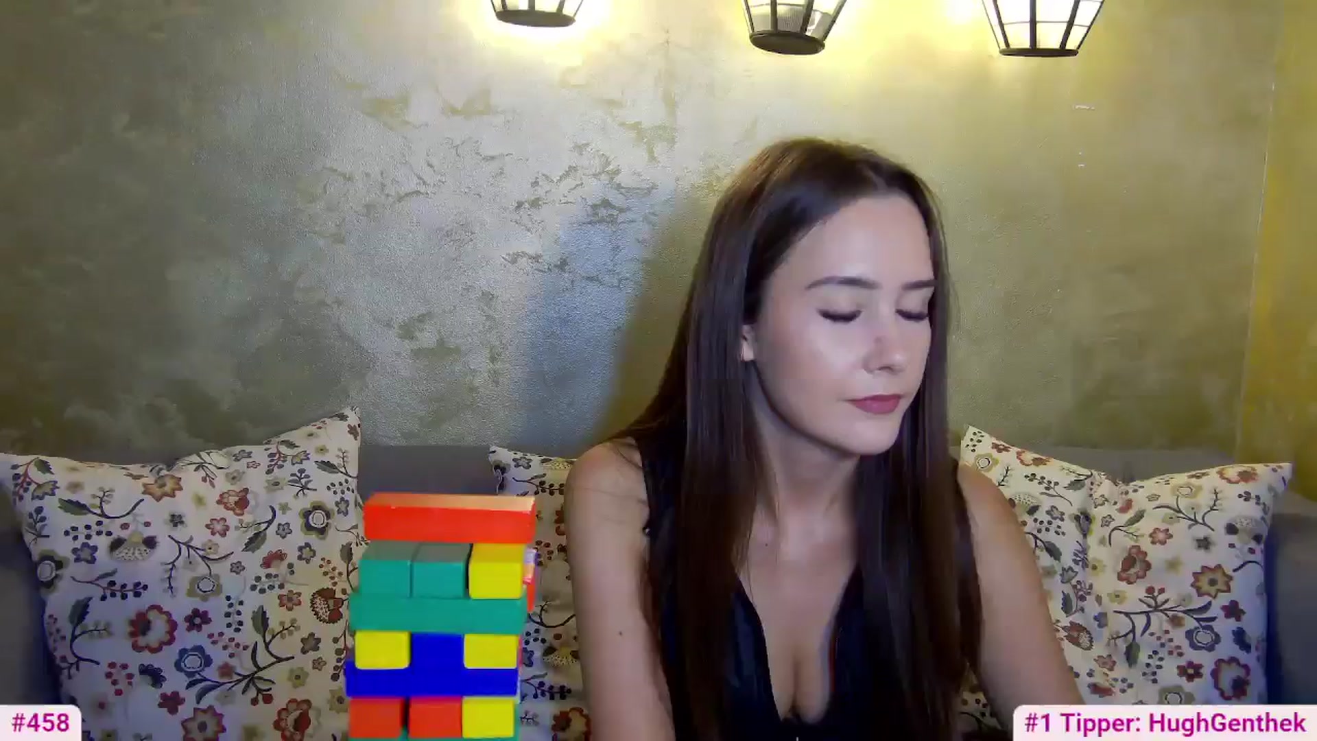 Gallery image thumbnail from Radiance's myfreecams stream on, 11/04/2024, 20:06 image 2 of 20