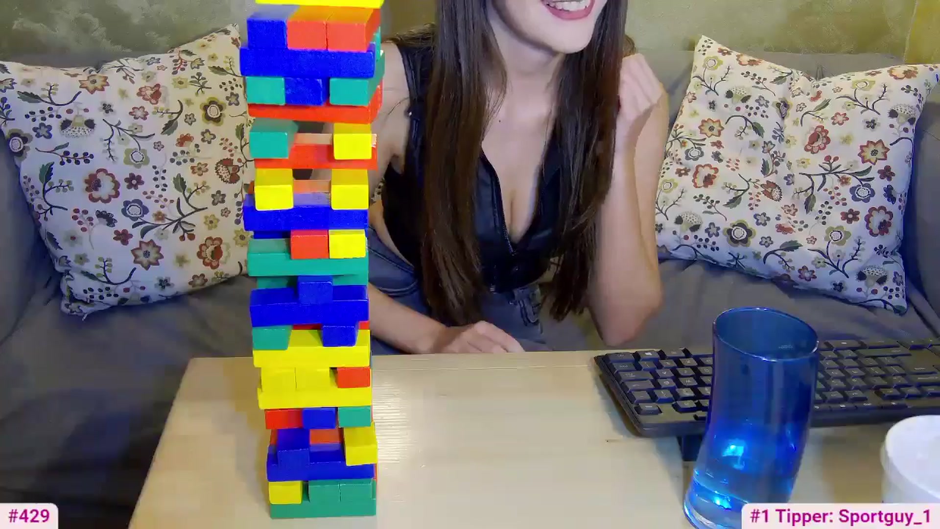 Gallery image thumbnail from Radiance's myfreecams stream on, 11/04/2024, 20:06 image 17 of 20