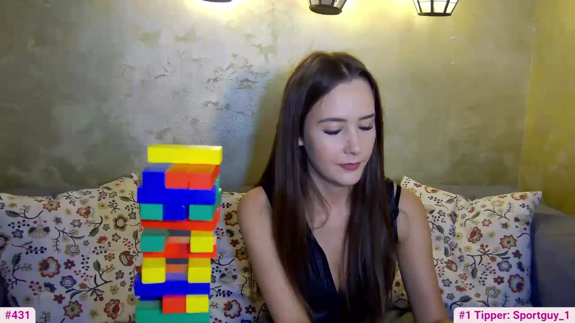 Gallery image thumbnail from Radiance's myfreecams stream on, 11/04/2024, 20:06 image 10 of 20