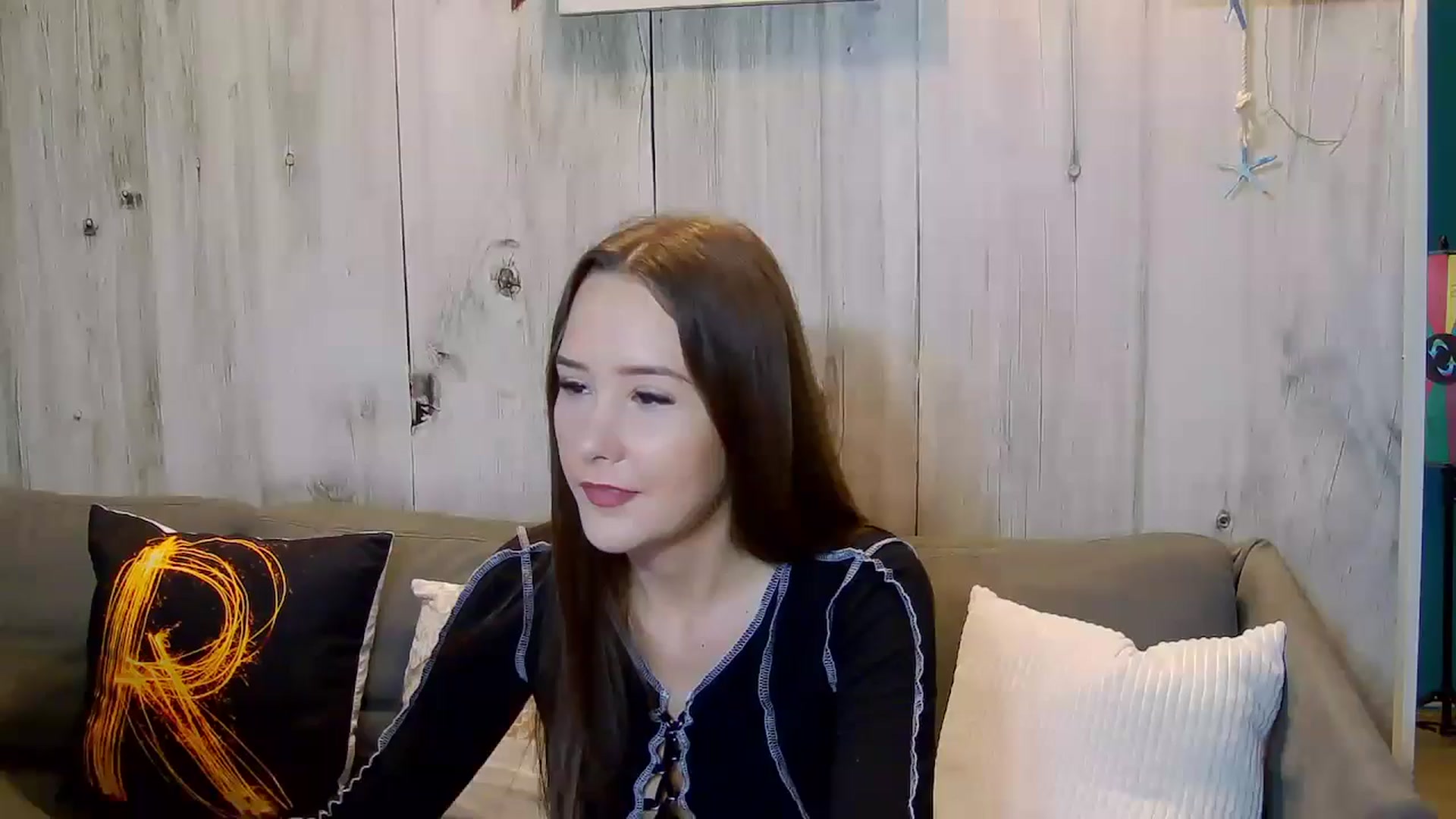 Gallery image thumbnail from Radiance's myfreecams stream on, 11/06/2024, 14:56 image 2 of 20