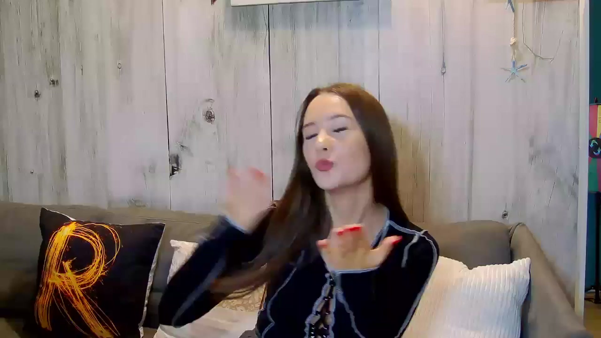 Gallery image thumbnail from Radiance's myfreecams stream on, 11/06/2024, 14:56 image 12 of 20