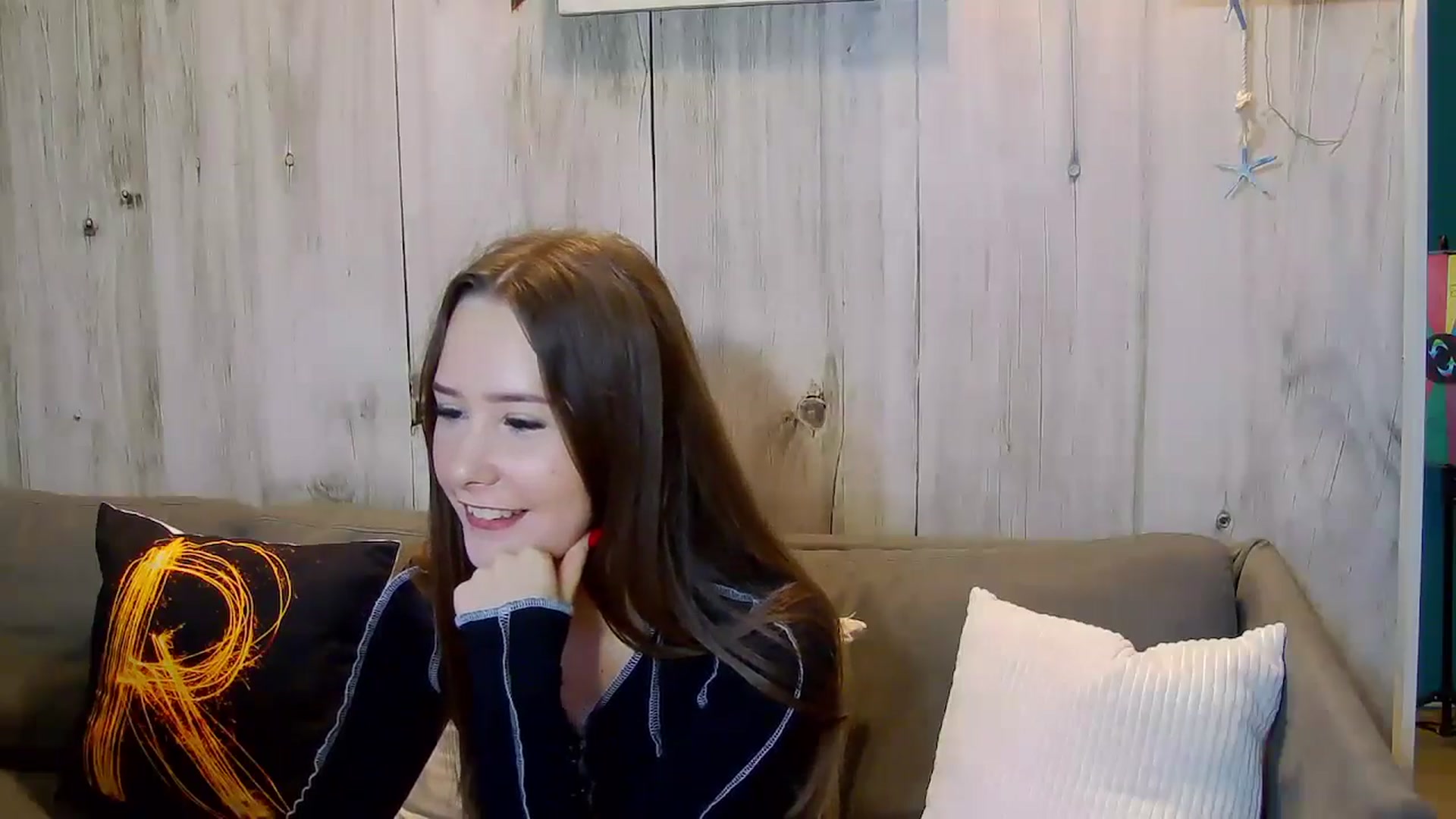 Gallery image thumbnail from Radiance's myfreecams stream on, 11/06/2024, 14:56 image 13 of 20