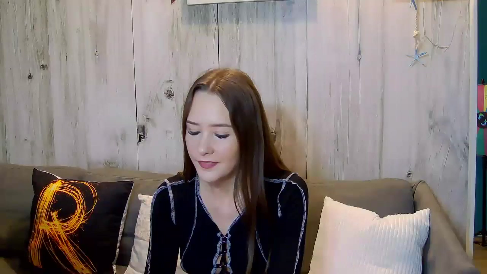 Gallery image thumbnail from Radiance's myfreecams stream on, 11/06/2024, 14:56 image 9 of 20