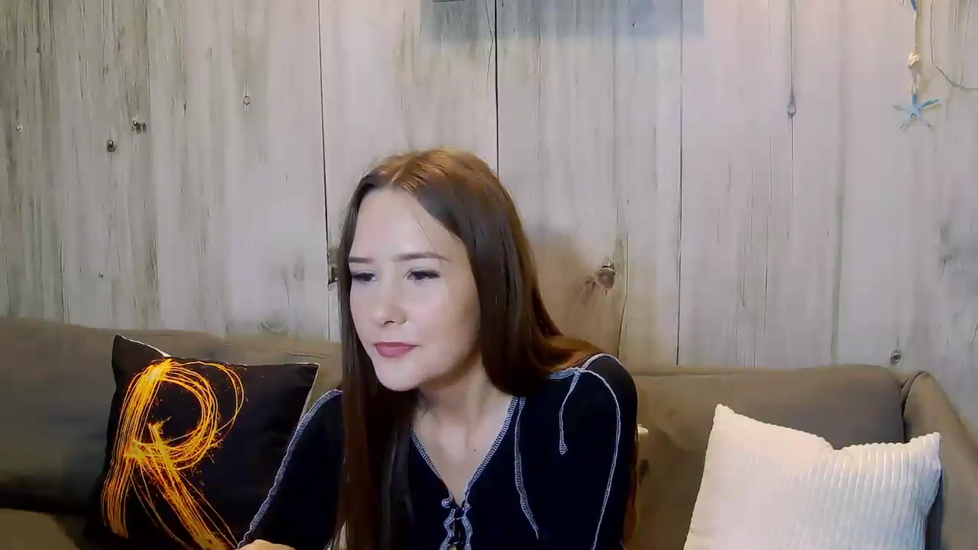 Gallery image thumbnail from Radiance's myfreecams stream on, 11/06/2024, 15:46 image 18 of 20