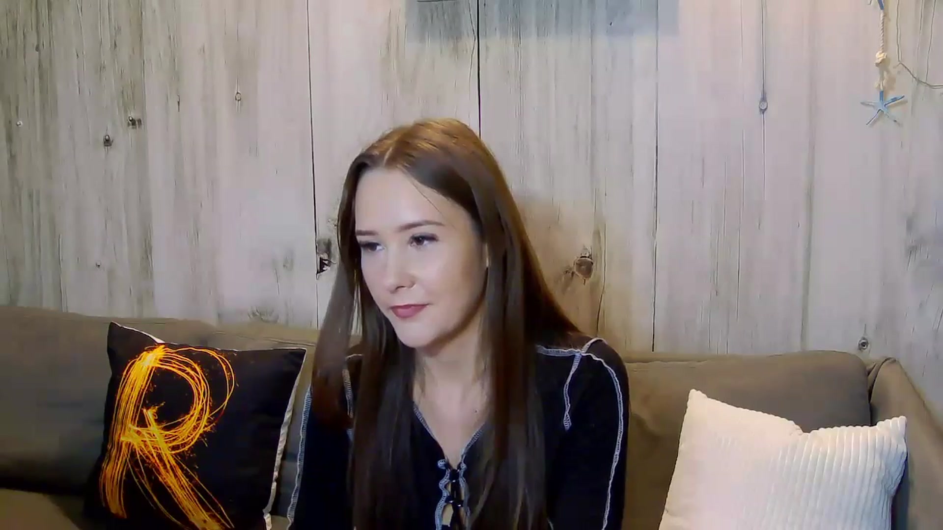 Gallery image thumbnail from Radiance's myfreecams stream on, 11/06/2024, 15:46 image 7 of 20