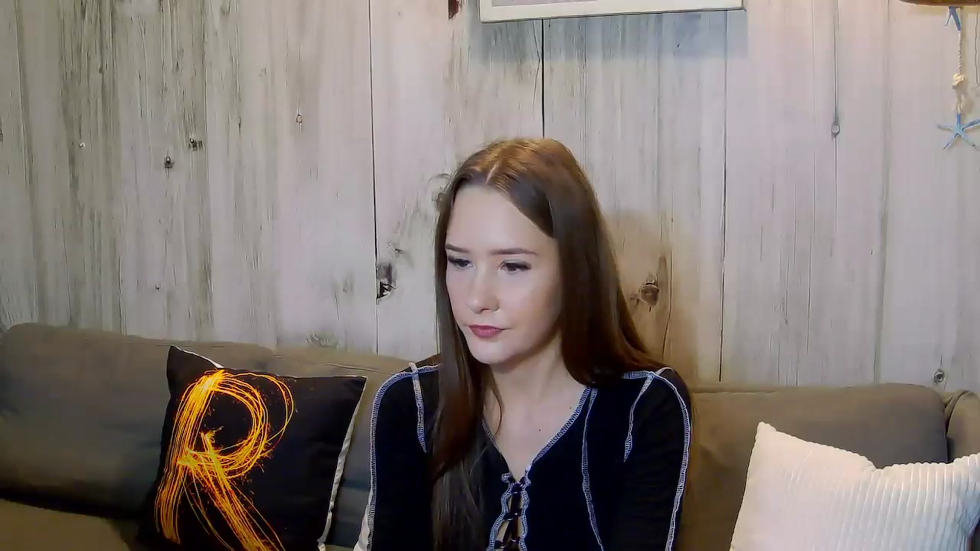 Gallery image thumbnail from Radiance's myfreecams stream on, 11/06/2024, 16:26 image 6 of 20