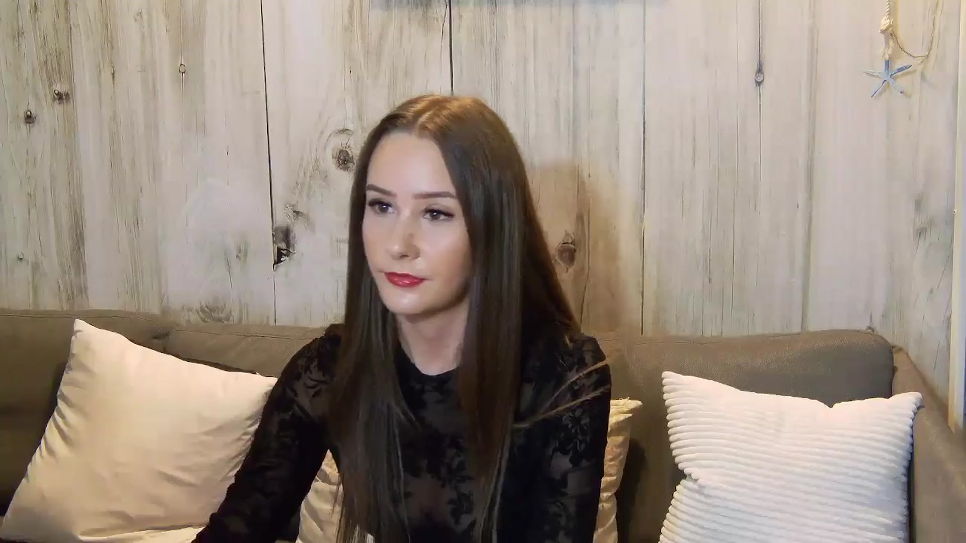 Gallery image thumbnail from Radiance's myfreecams stream on, 11/08/2024, 16:30 image 19 of 20