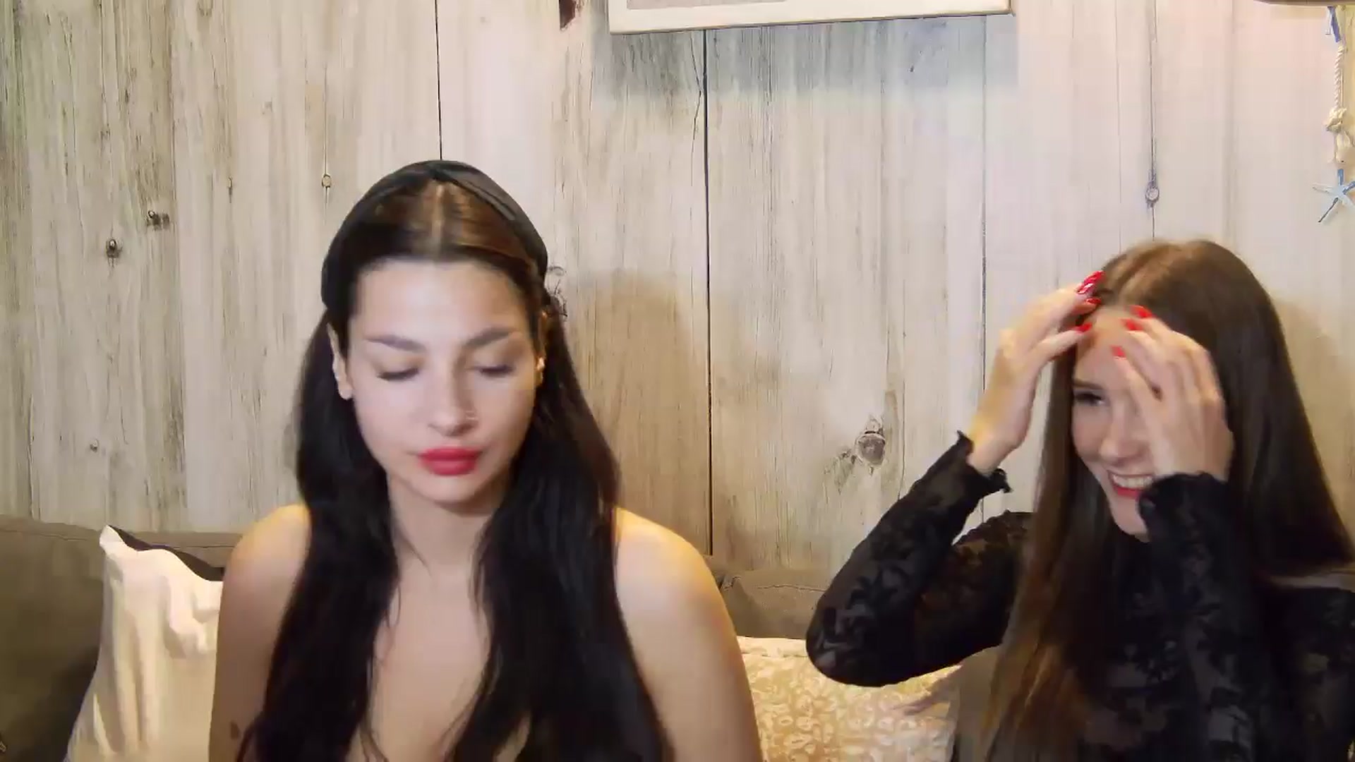 Gallery image thumbnail from Radiance's myfreecams stream on, 11/08/2024, 21:55 image 17 of 20