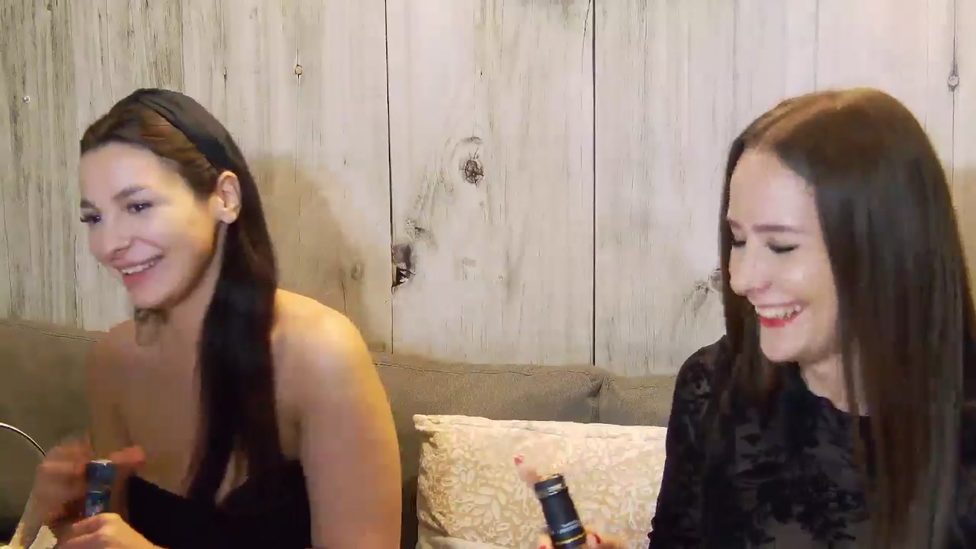 Gallery image thumbnail from Radiance's myfreecams stream on, 11/08/2024, 21:55 image 2 of 20