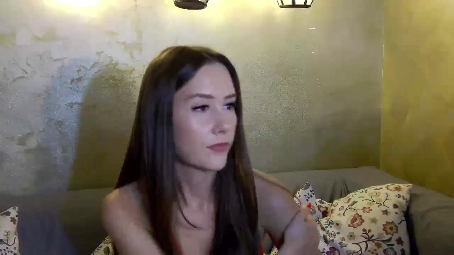 Gallery image thumbnail from Radiance's myfreecams stream on, 11/10/2024, 16:01 image 5 of 20