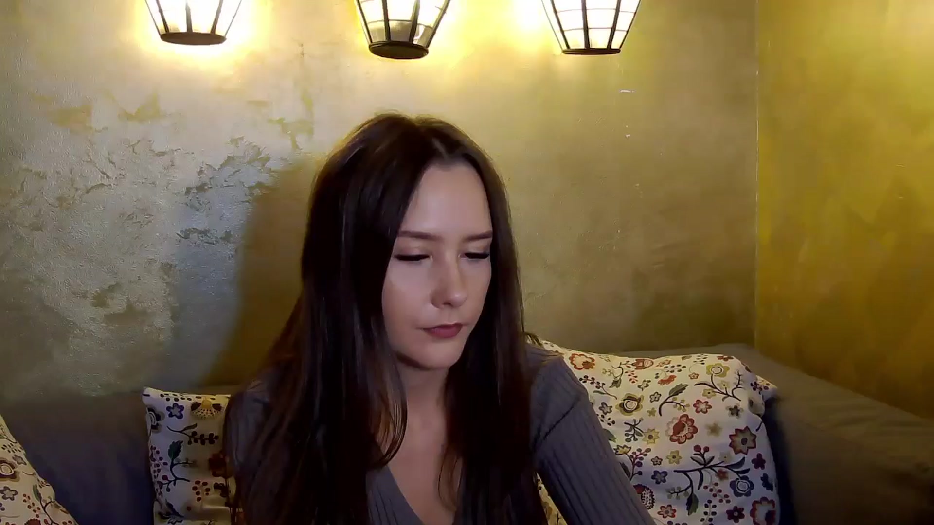 Gallery image thumbnail from Radiance's myfreecams stream on, 11/11/2024, 18:22 image 18 of 20