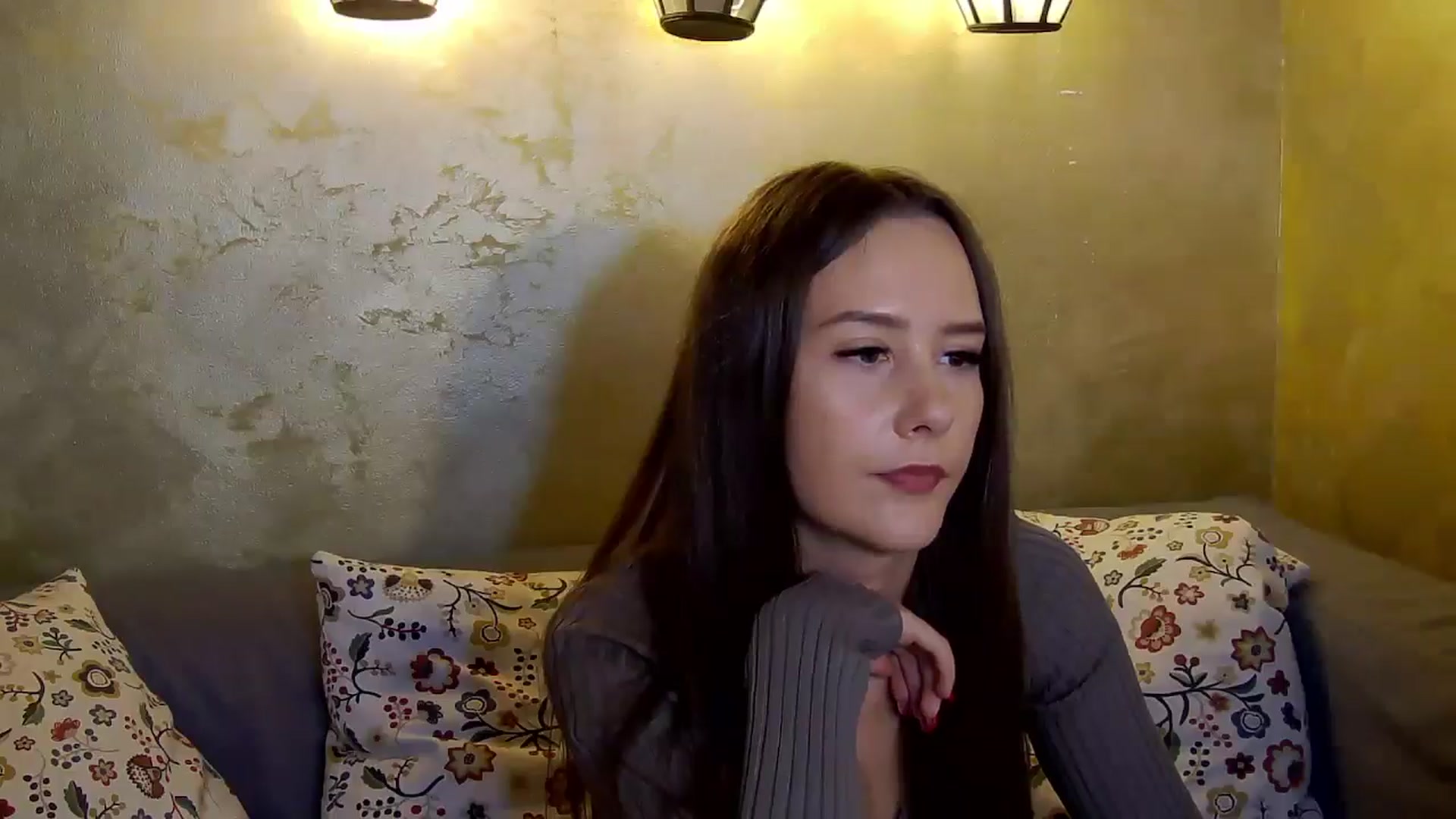 Gallery image thumbnail from Radiance's myfreecams stream on, 11/11/2024, 20:18 image 7 of 20