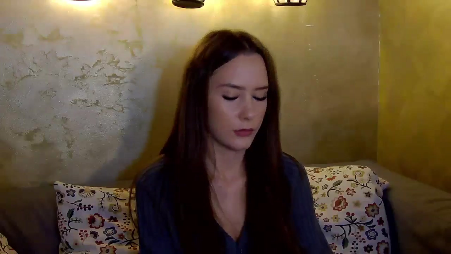 Gallery image thumbnail from Radiance's myfreecams stream on, 11/12/2024, 14:25 image 2 of 20
