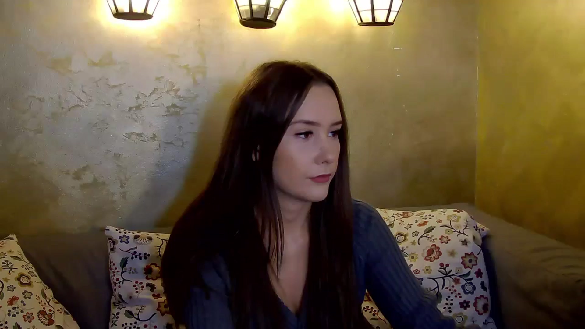 Gallery image thumbnail from Radiance's myfreecams stream on, 11/12/2024, 14:25 image 1 of 20