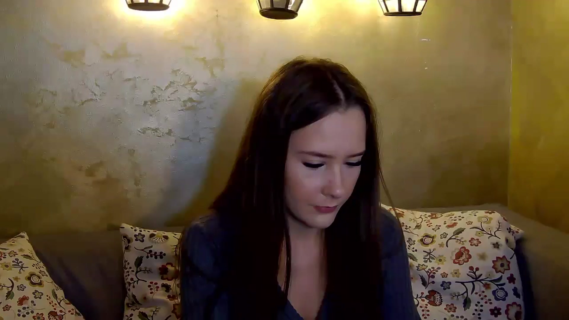 Gallery image thumbnail from Radiance's myfreecams stream on, 11/12/2024, 16:15 image 7 of 20