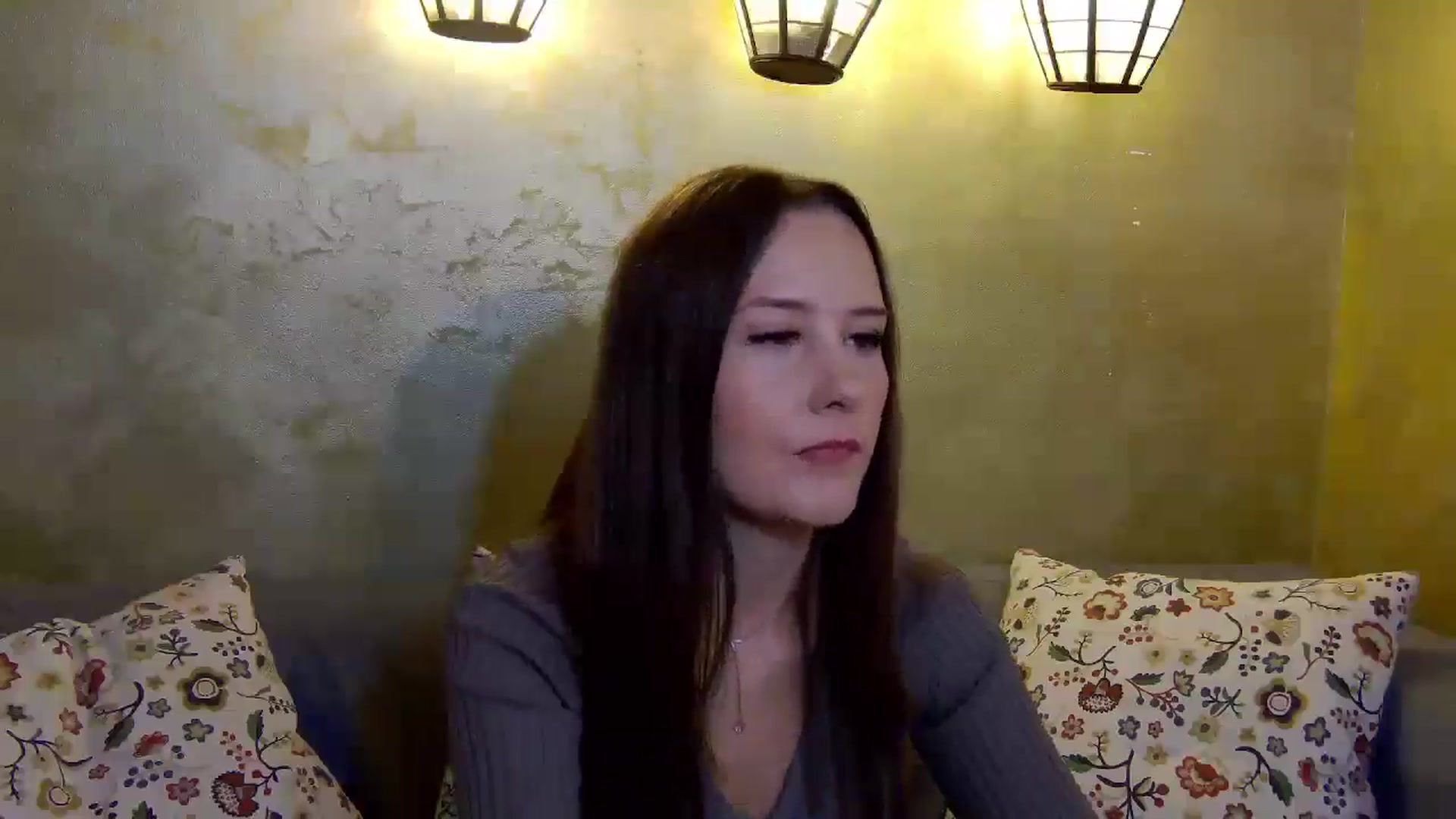 Gallery image thumbnail from Radiance's myfreecams stream on, 11/19/2024, 14:19 image 19 of 20