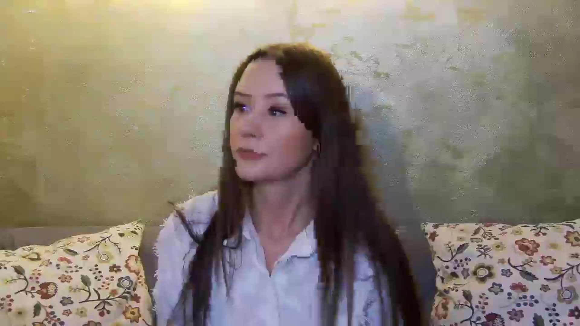 Gallery image thumbnail from Radiance's myfreecams stream on, 11/25/2024, 14:59 image 8 of 20