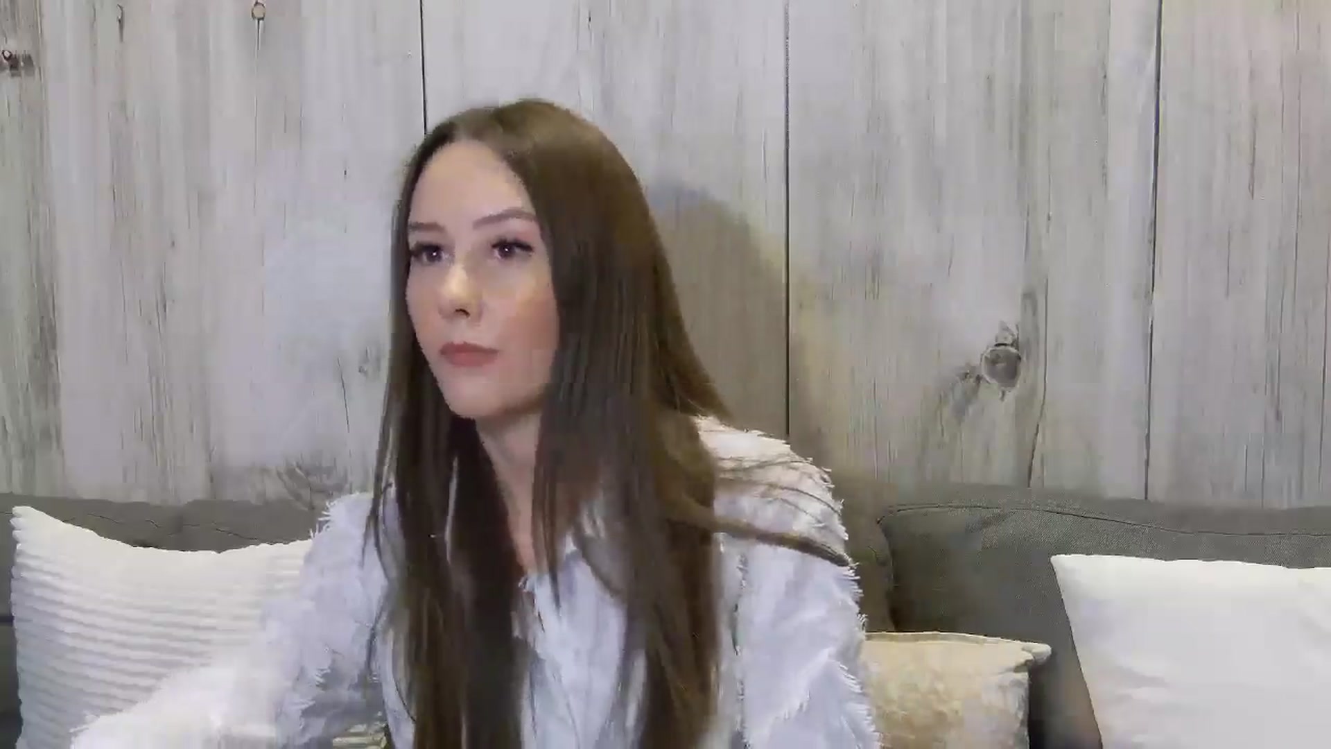 Gallery image thumbnail from Radiance's myfreecams stream on, 11/25/2024, 16:01 image 2 of 20