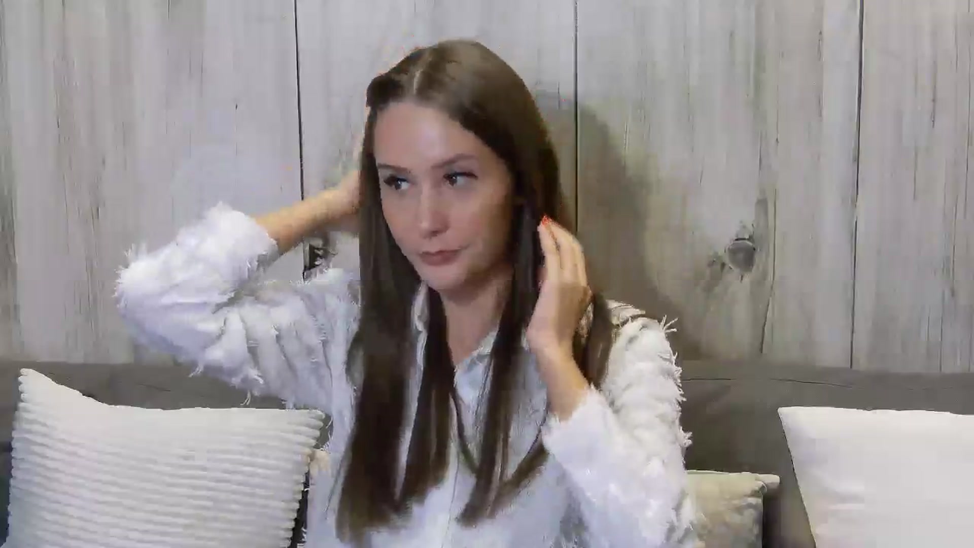 Gallery image thumbnail from Radiance's myfreecams stream on, 11/25/2024, 20:42 image 11 of 20