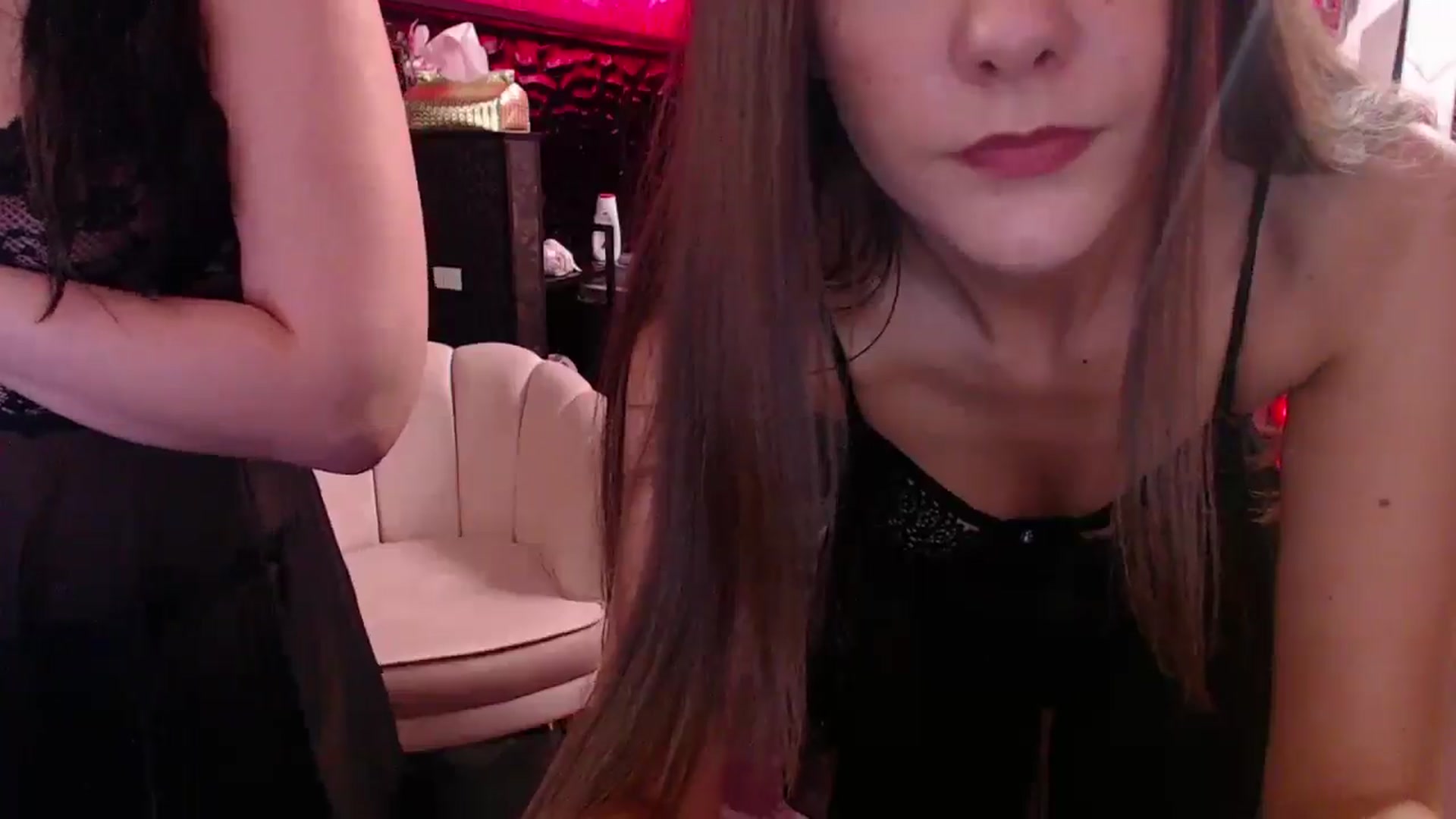 Gallery image thumbnail from Radiance's myfreecams stream on, 11/29/2024, 19:55 image 9 of 20