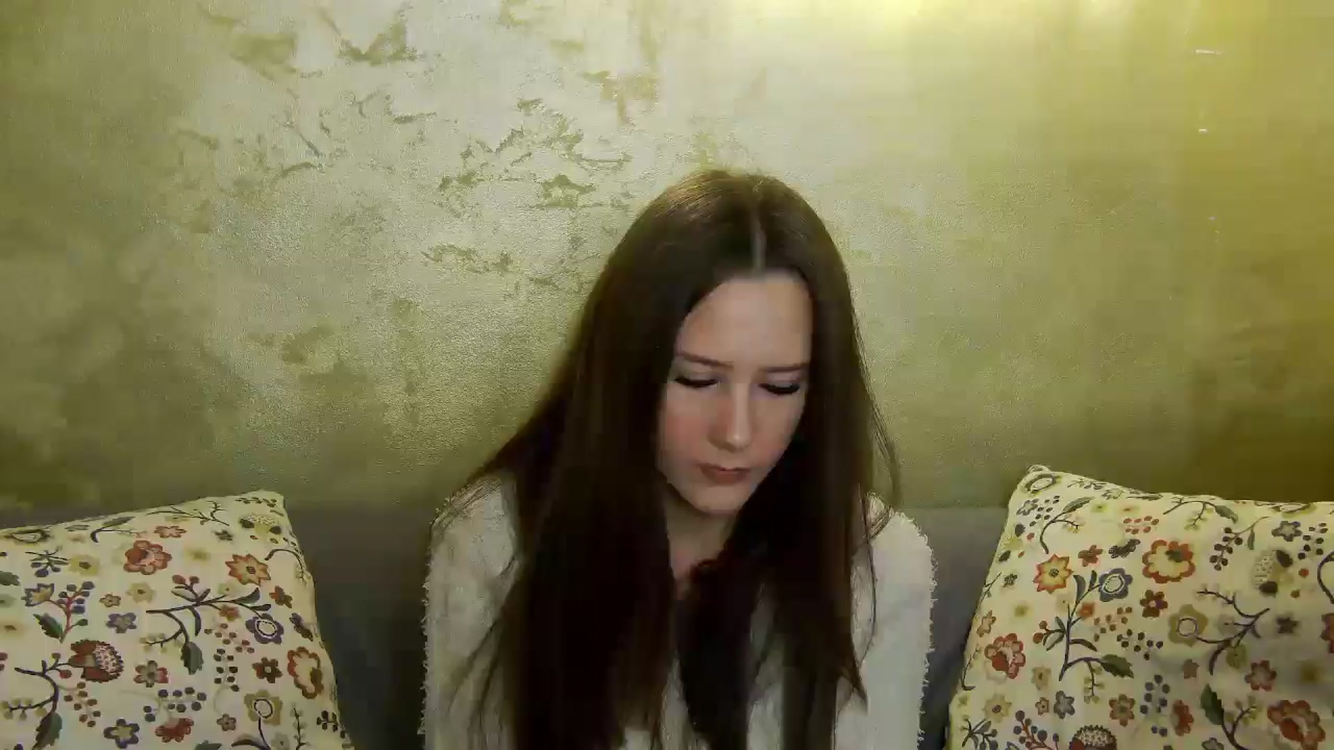 Gallery image thumbnail from Radiance's myfreecams stream on, 12/03/2024, 15:12 image 12 of 20