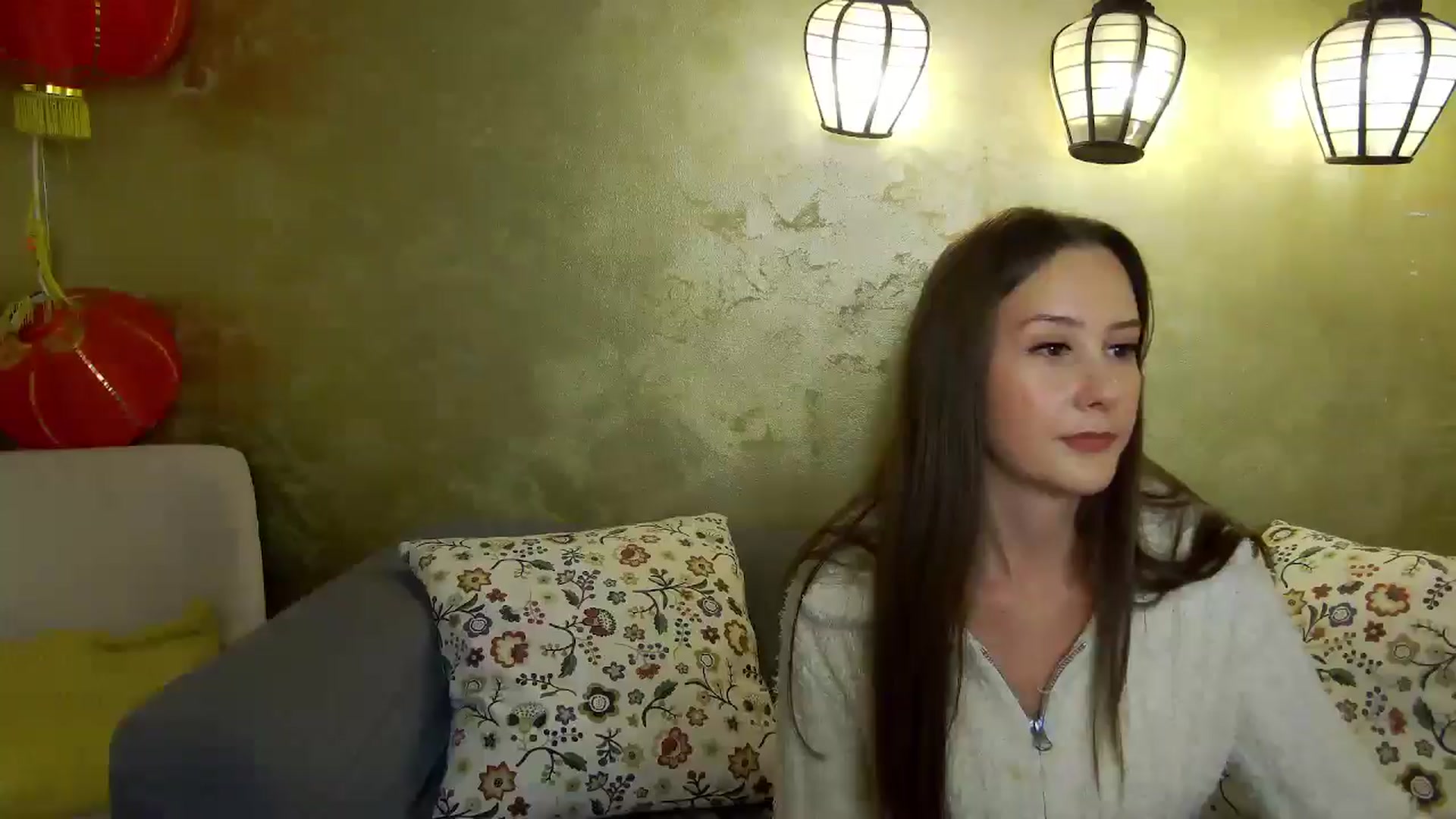 Gallery image thumbnail from Radiance's myfreecams stream on, 12/03/2024, 16:10 image 1 of 20