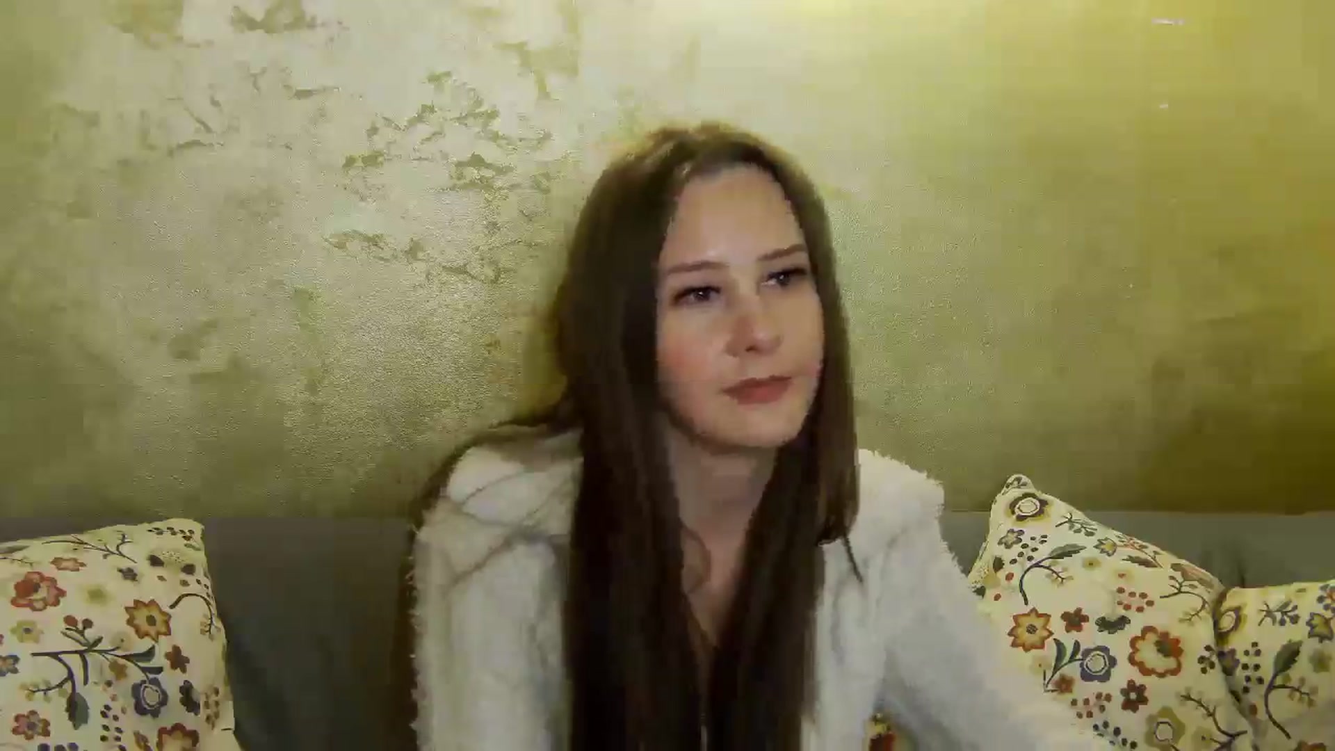 Gallery image thumbnail from Radiance's myfreecams stream on, 12/03/2024, 20:24 image 2 of 20