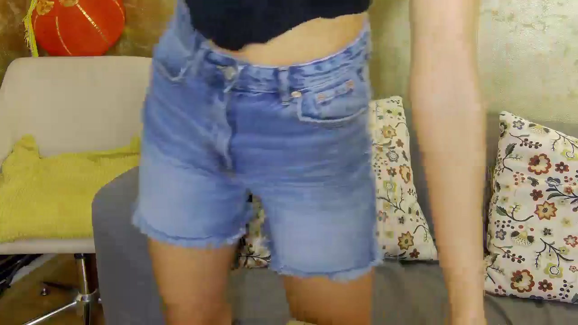 Gallery image thumbnail from Radiance's myfreecams stream on, 12/05/2024, 18:10 image 5 of 20