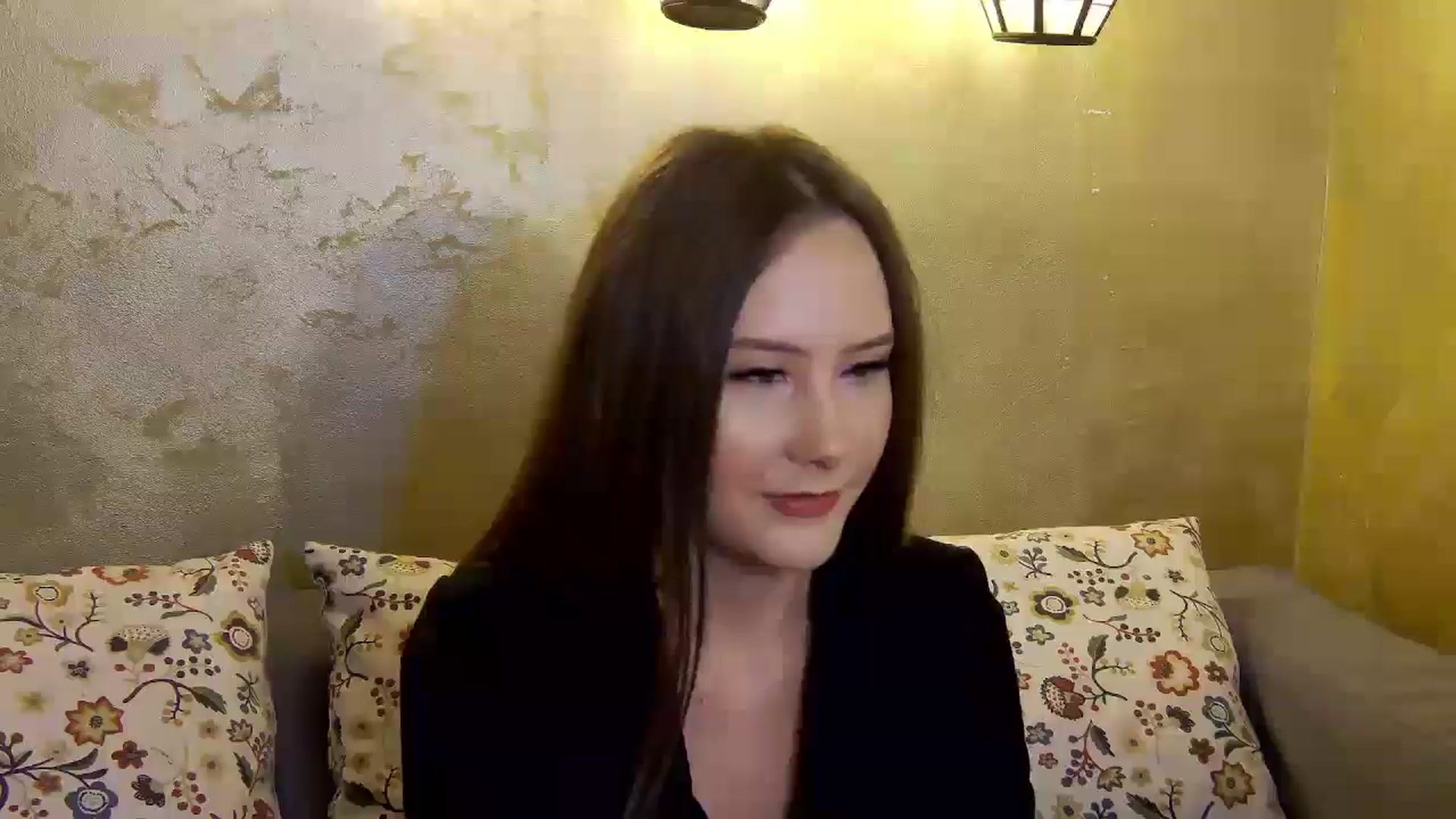 Gallery image thumbnail from Radiance's myfreecams stream on, 12/12/2024, 16:09 image 12 of 20