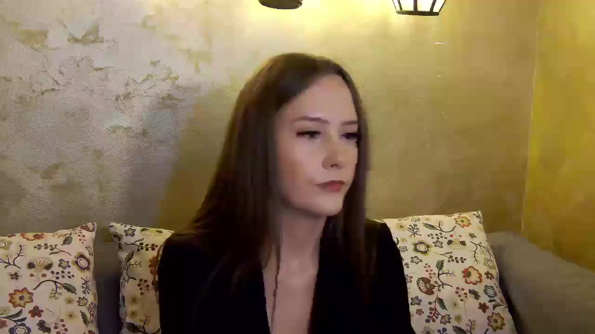 Gallery image thumbnail from Radiance's myfreecams stream on, 12/12/2024, 16:09 image 17 of 20