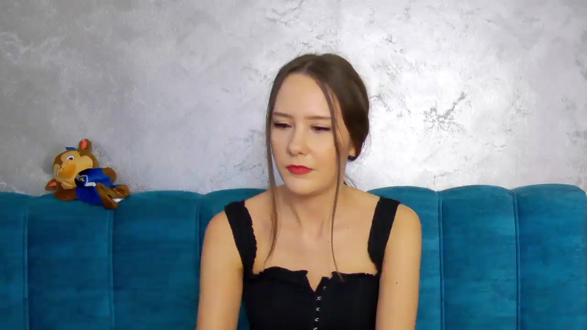 Gallery image thumbnail from Radiance's myfreecams stream on, 12/13/2024, 20:36 image 16 of 20