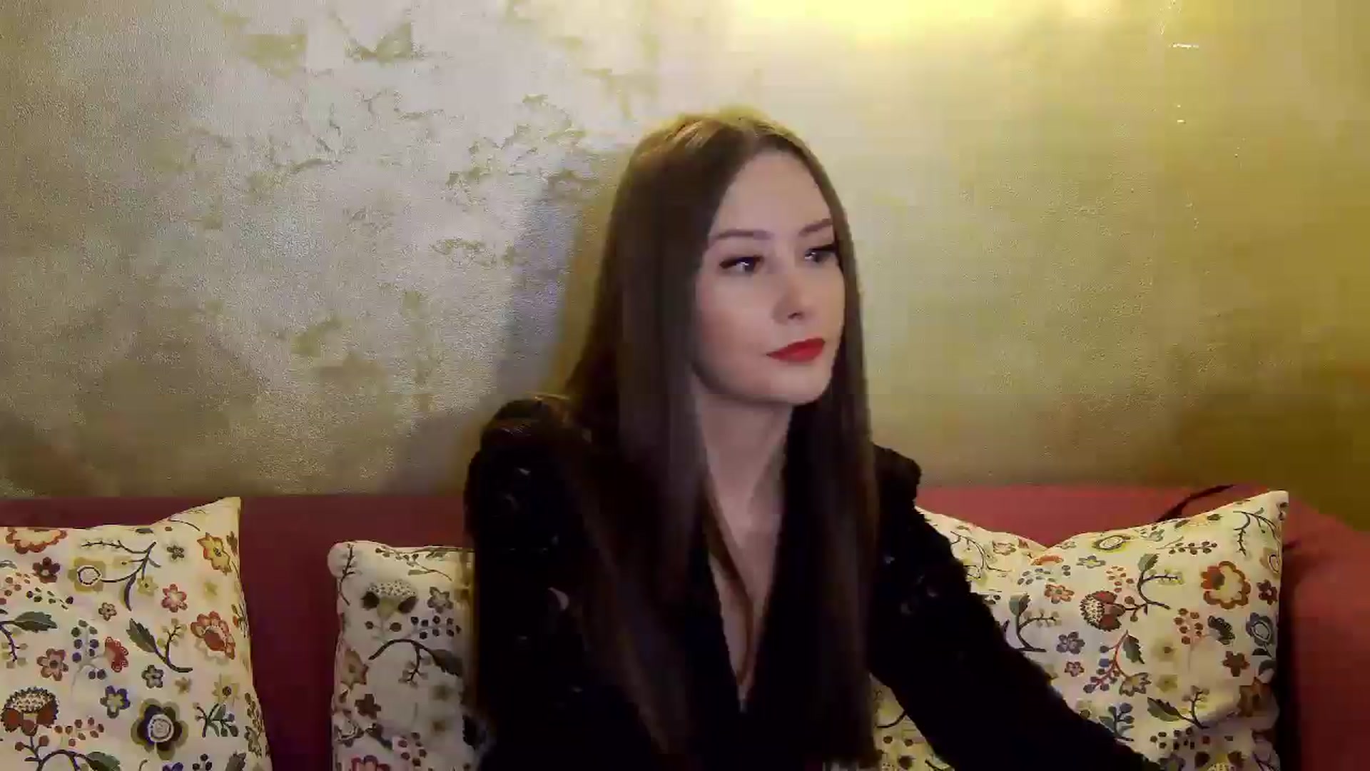 Gallery image thumbnail from Radiance's myfreecams stream on, 12/15/2024, 15:58 image 1 of 20