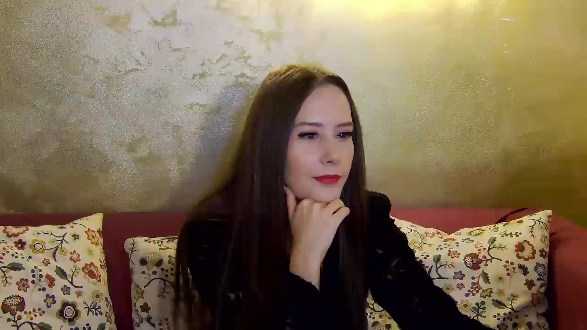 Gallery image thumbnail from Radiance's myfreecams stream on, 12/15/2024, 15:58 image 4 of 20