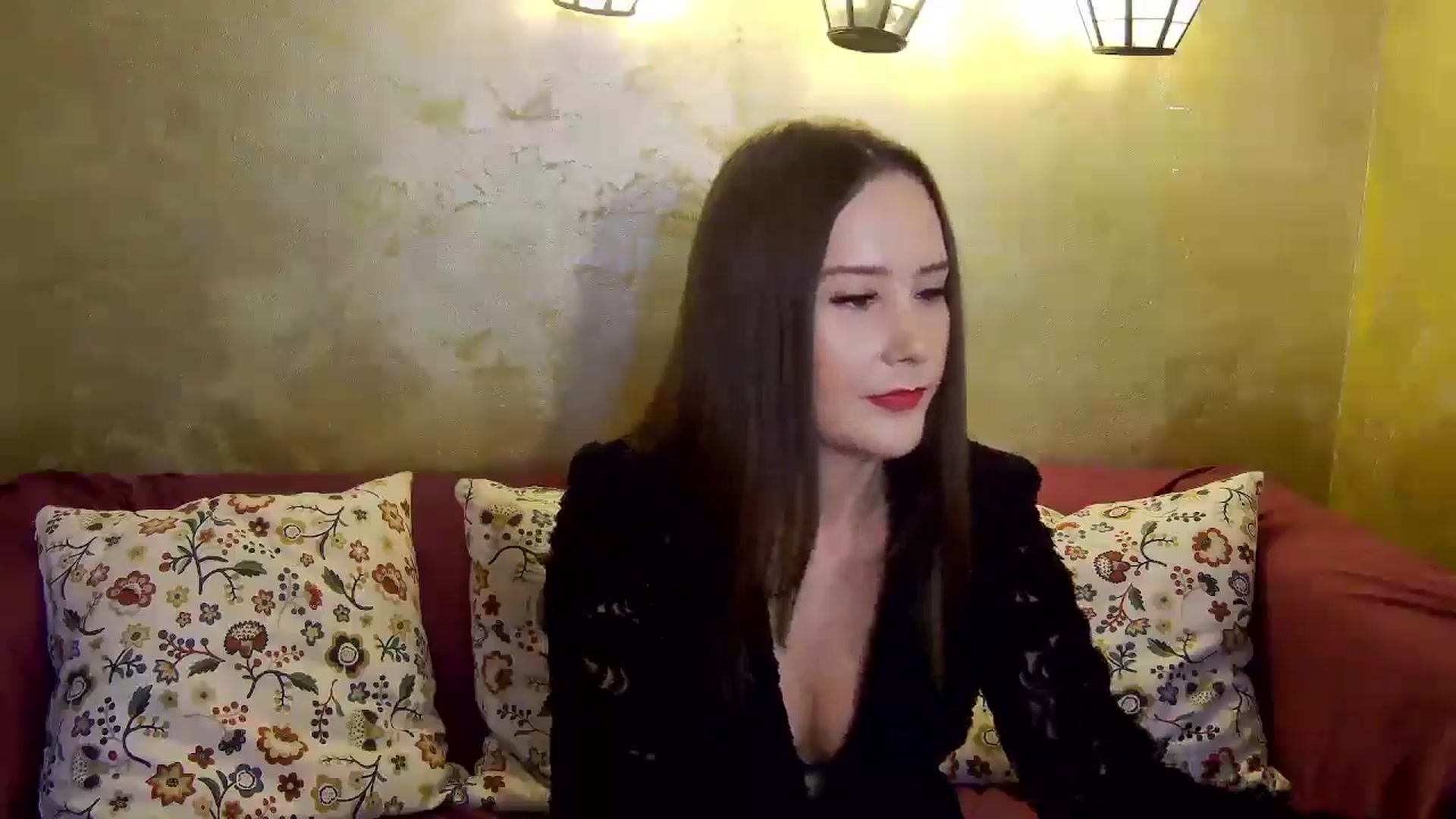 Gallery image thumbnail from Radiance's myfreecams stream on, 12/15/2024, 15:58 image 18 of 20